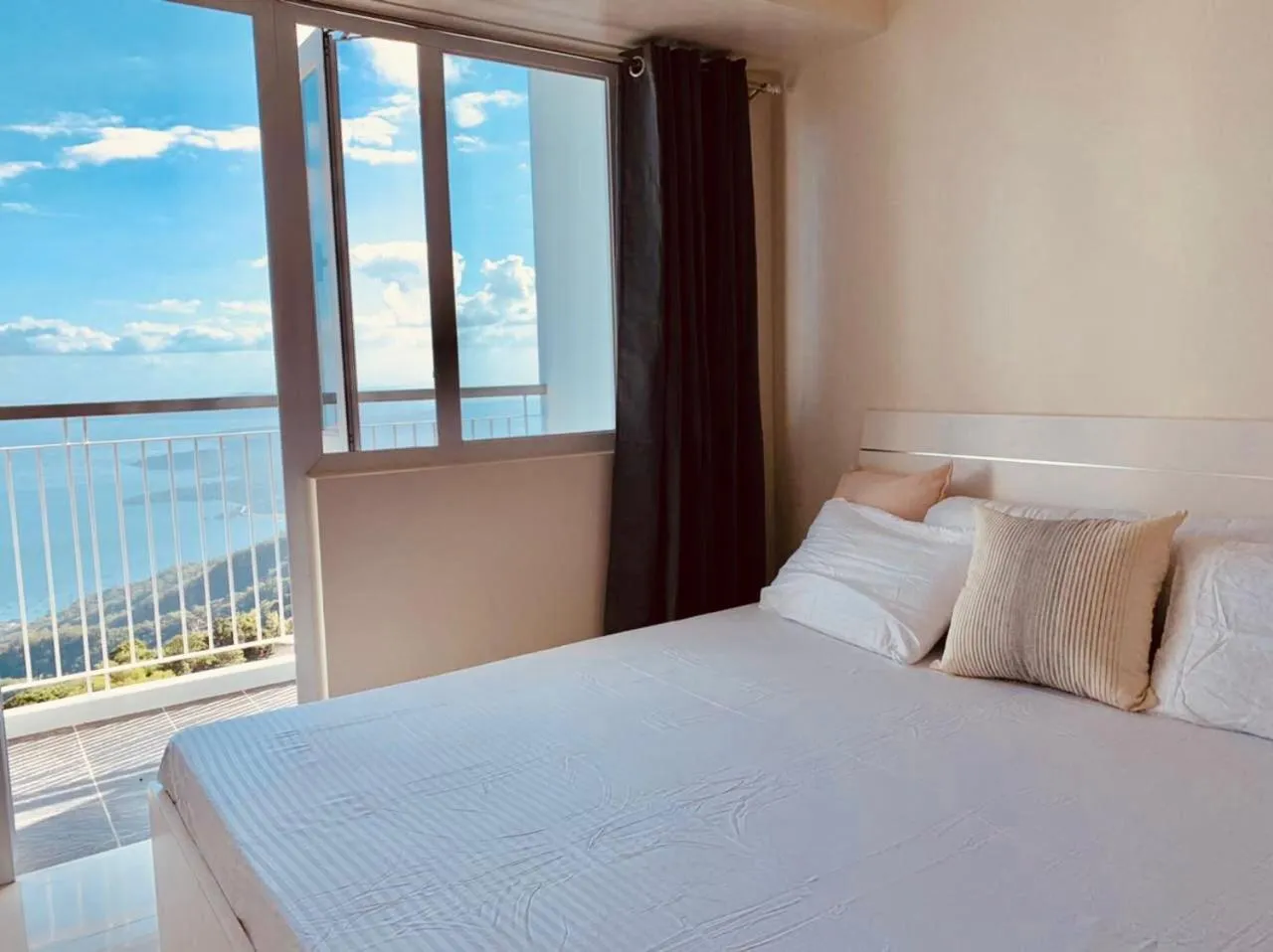 Bed in SMDC Wind Residences Tagaytay by Cris