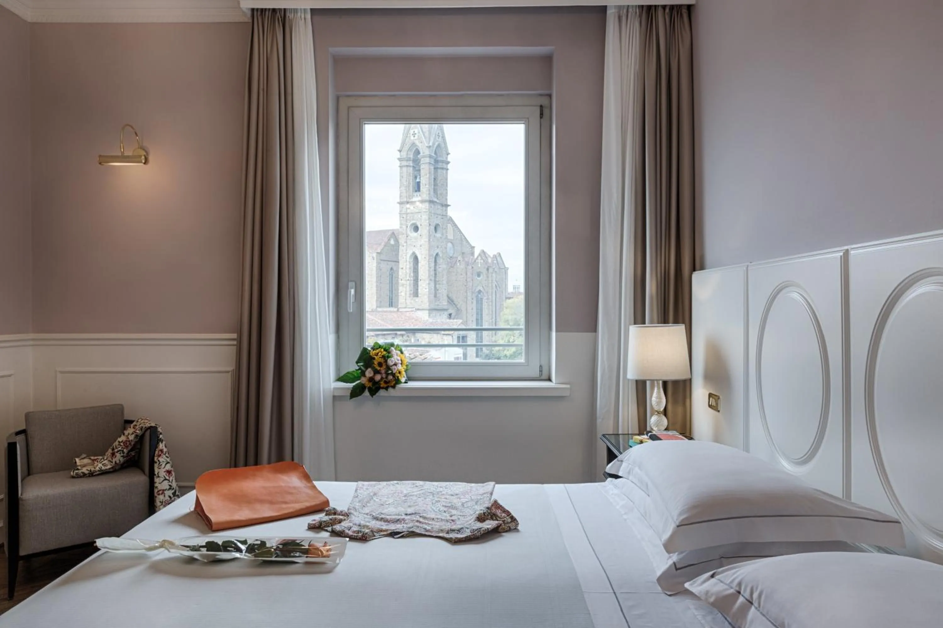 City view, Bed in Plaza Hotel Lucchesi