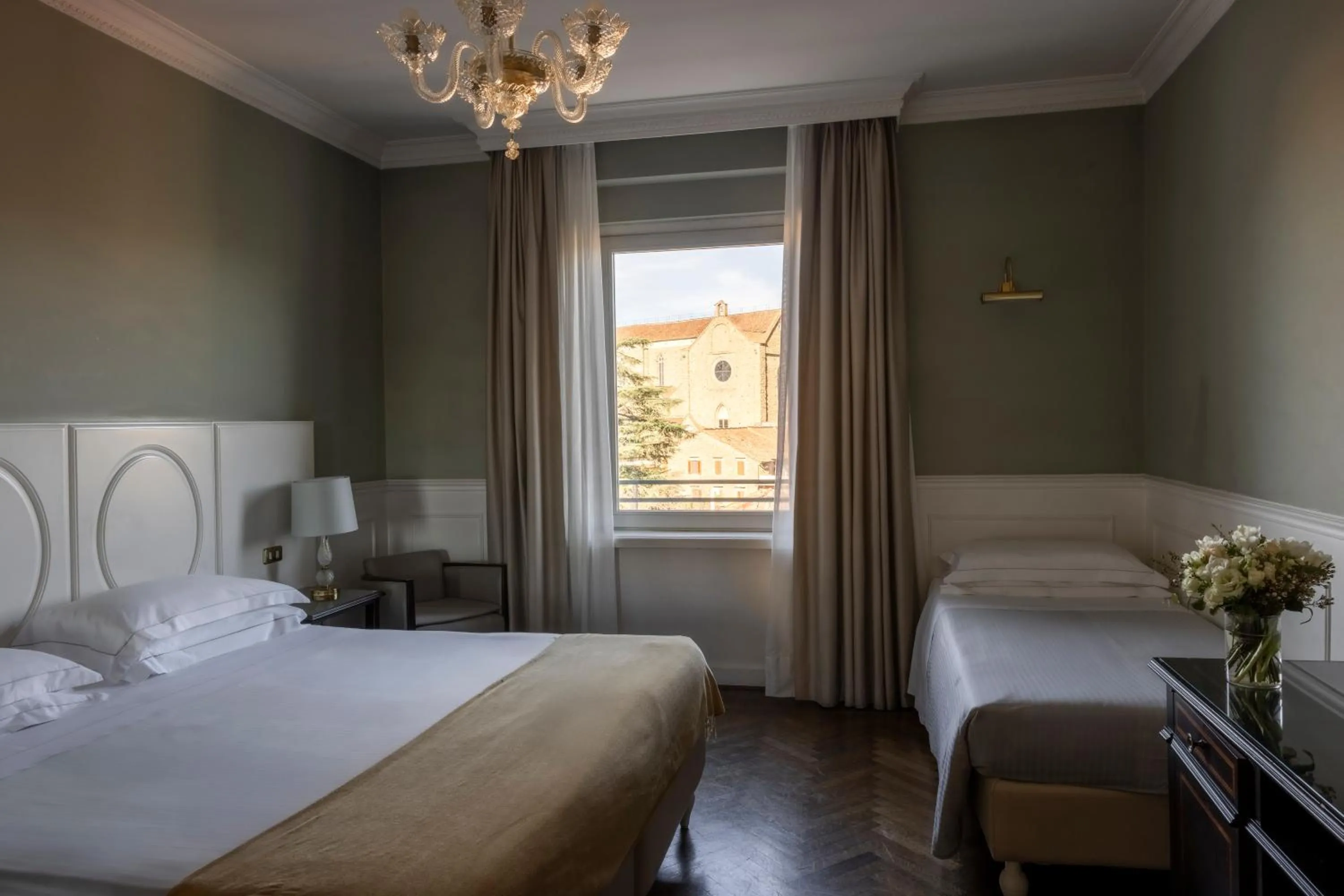 Photo of the whole room, Bed in Plaza Hotel Lucchesi