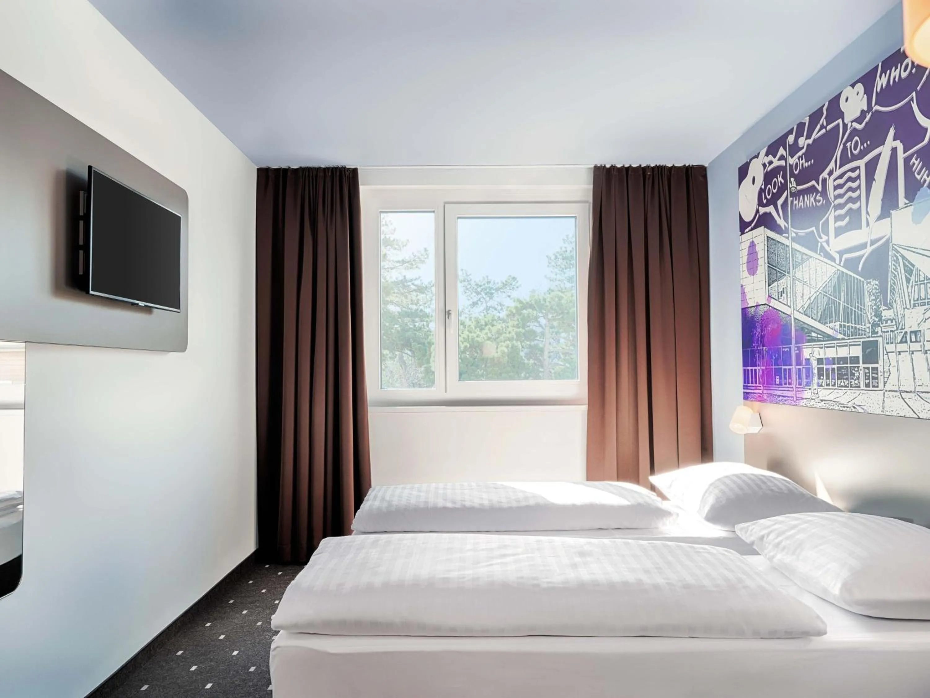 Photo of the whole room, Bed in B&B Hotel Wien-Stadthalle