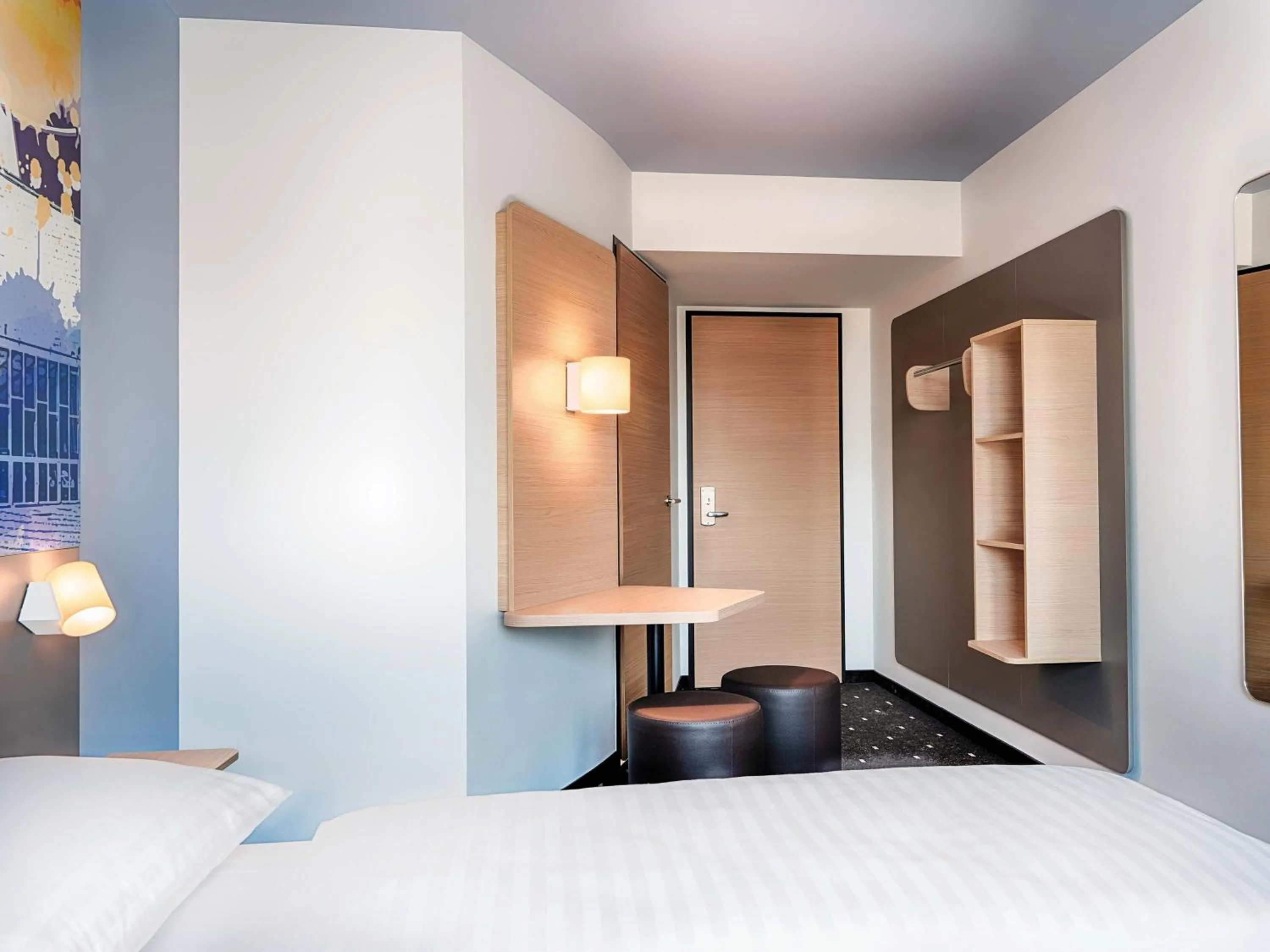 Photo of the whole room, Bed in B&B Hotel Wien-Stadthalle