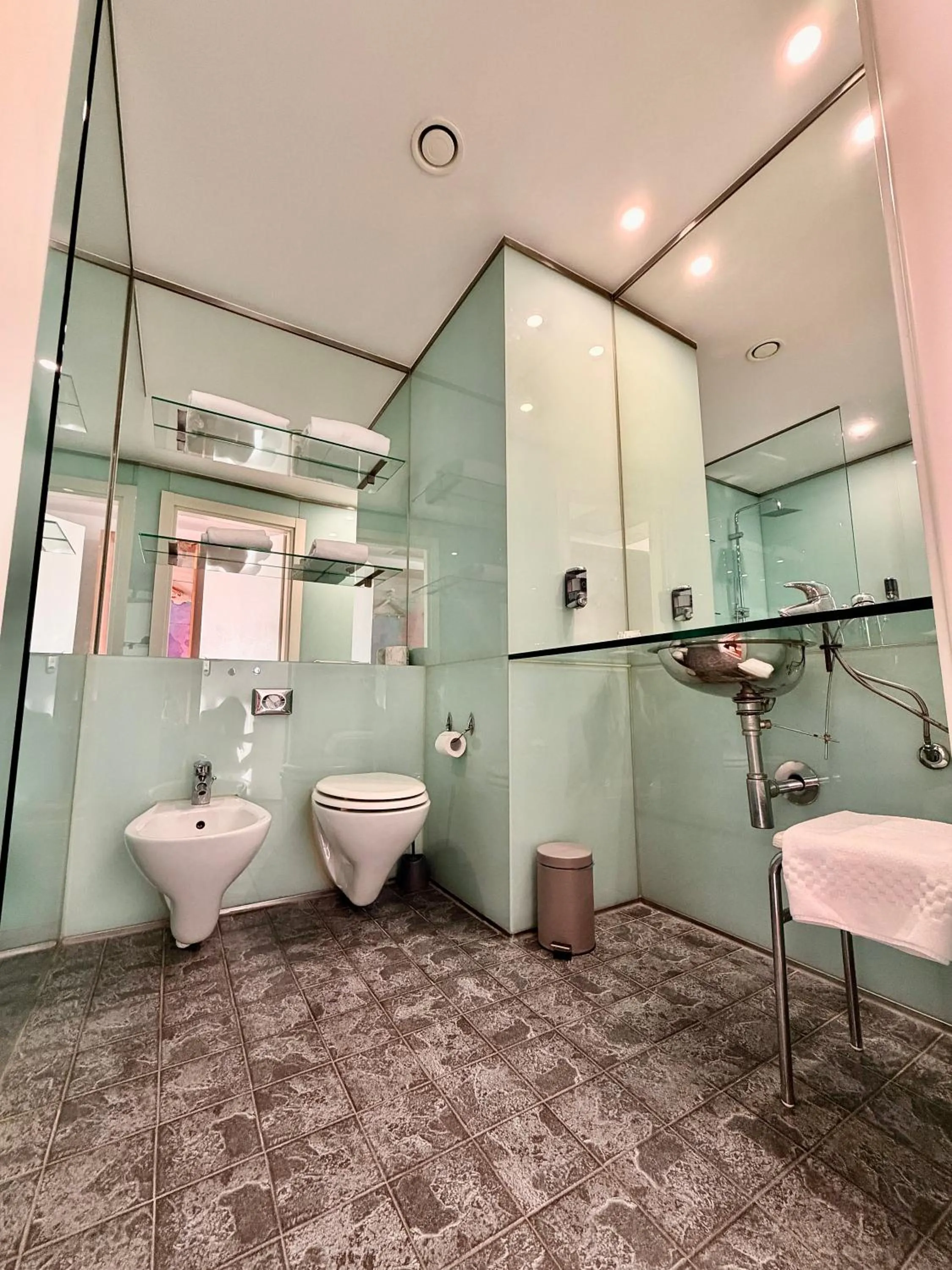 Bathroom in Executive Hotel