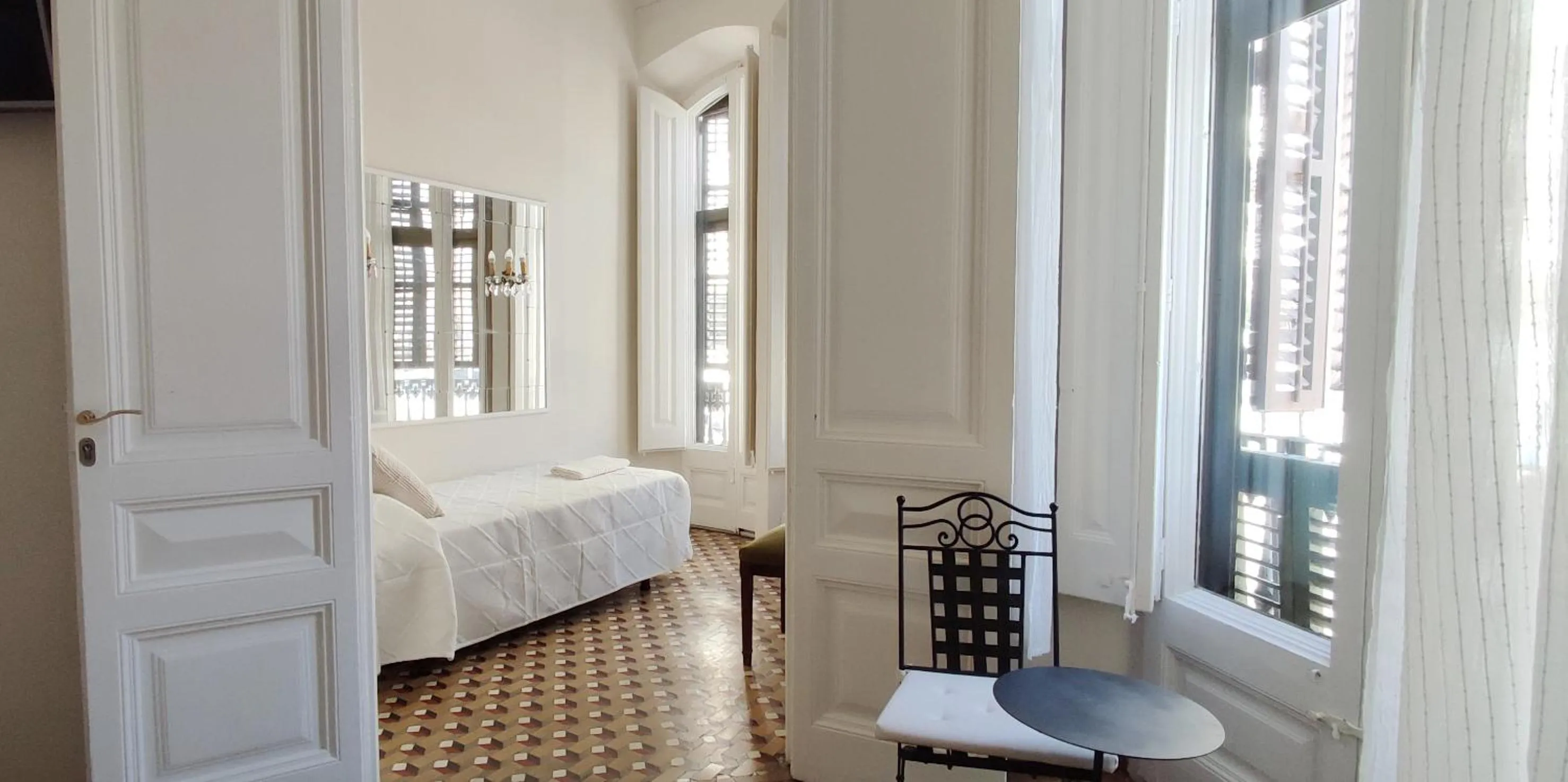 Bedroom, Bed in Casa Consell Bailen, Guest House