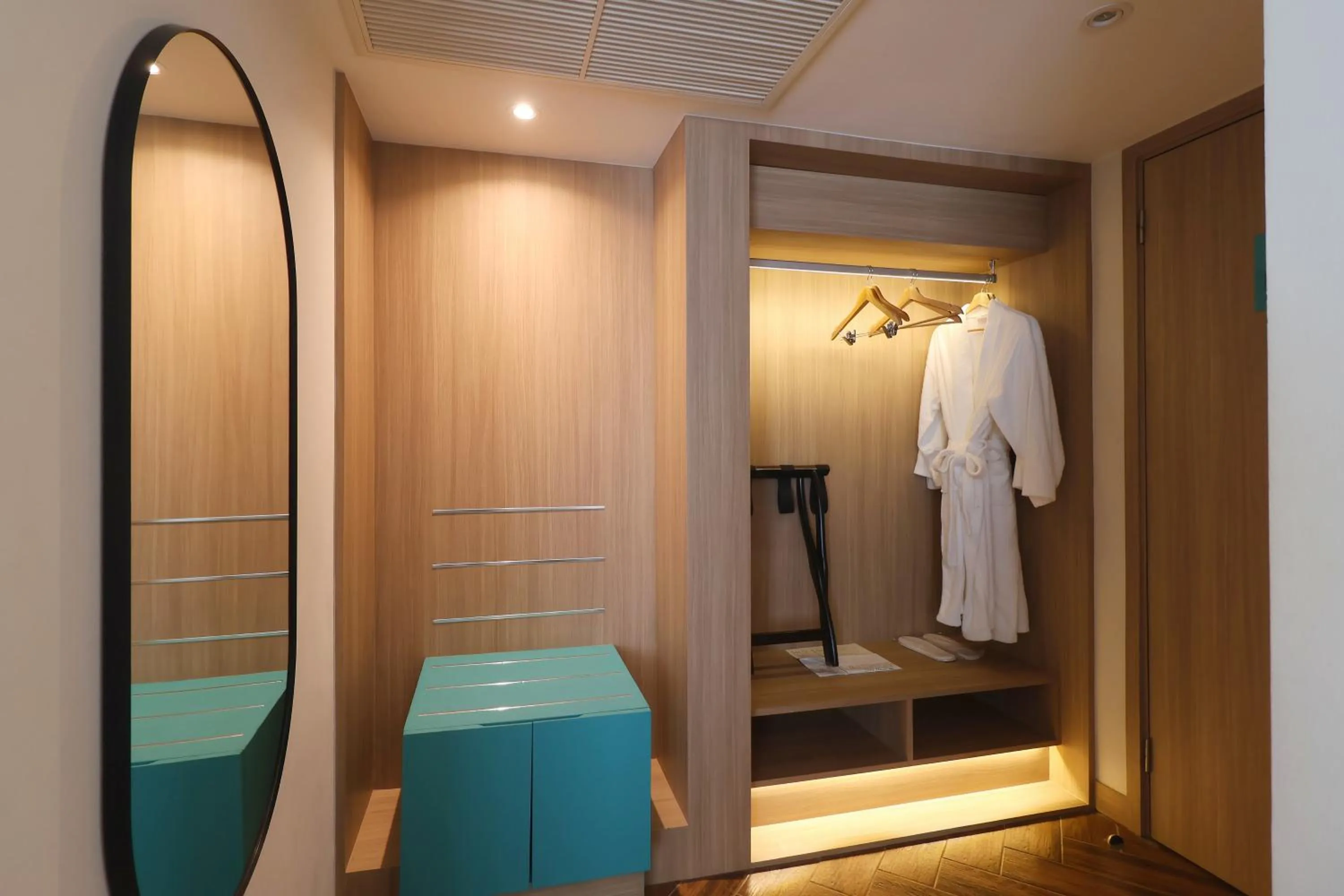 wardrobe in SQ Boutique Hotel