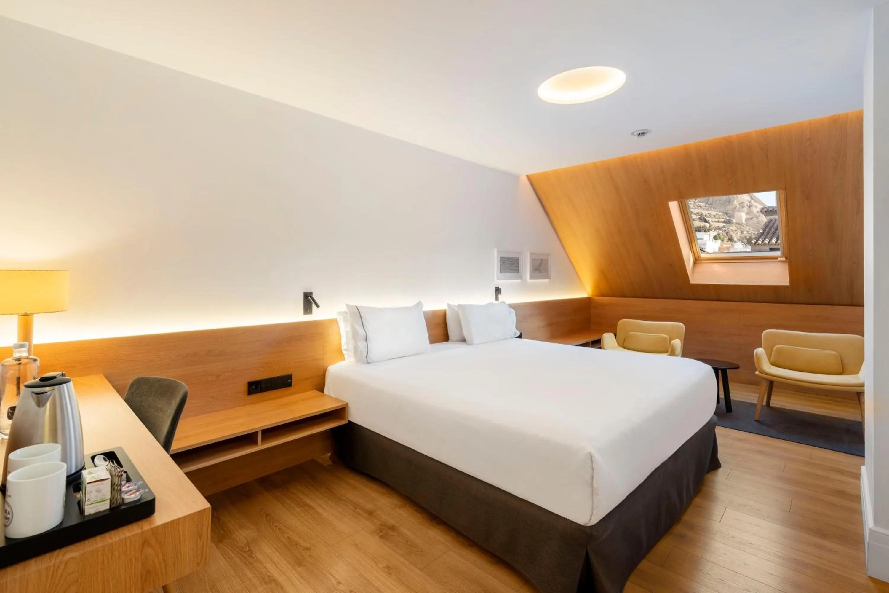 Bed in Eurostars Pórtico Alicante