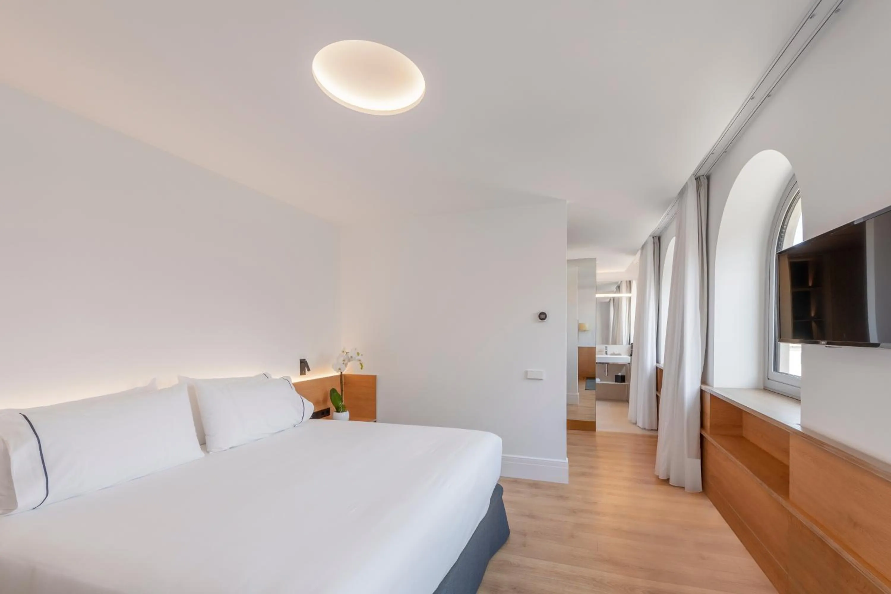 Bedroom, Bed in Eurostars Pórtico Alicante