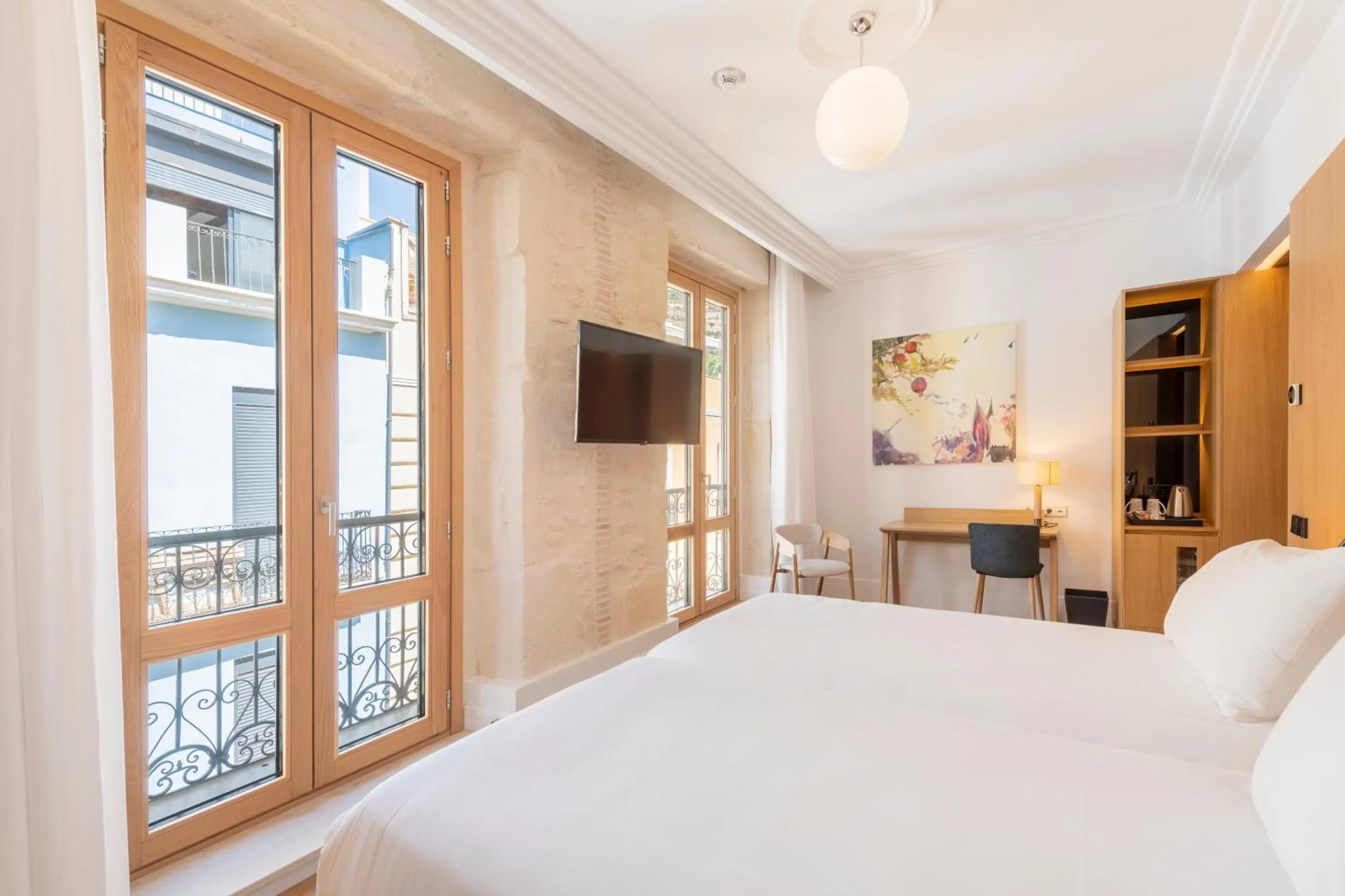 Bed in Eurostars Pórtico Alicante