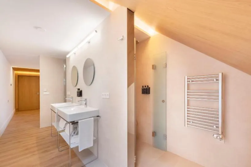 Bathroom in Eurostars Pórtico Alicante