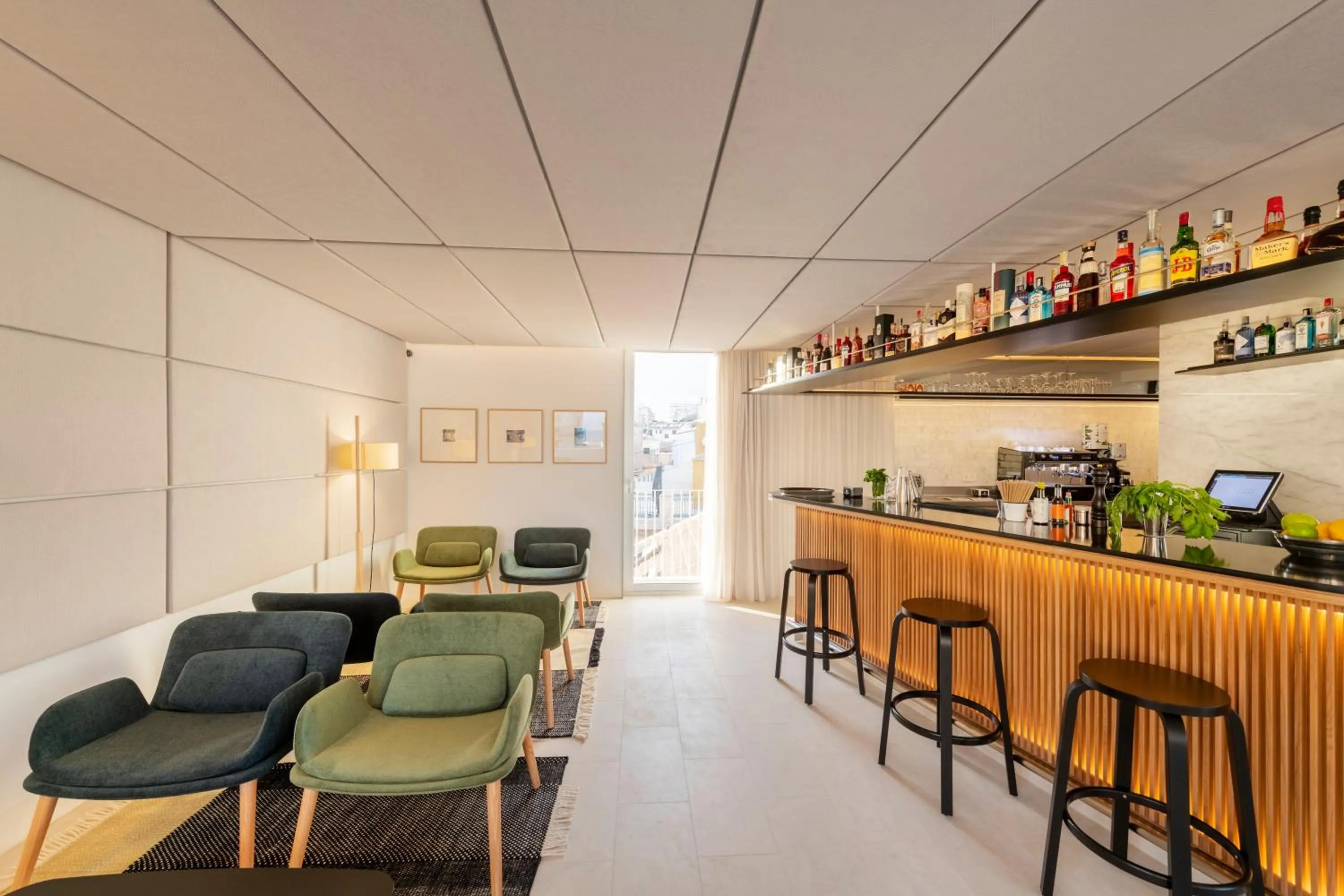 Restaurant/places to eat in Eurostars Pórtico Alicante