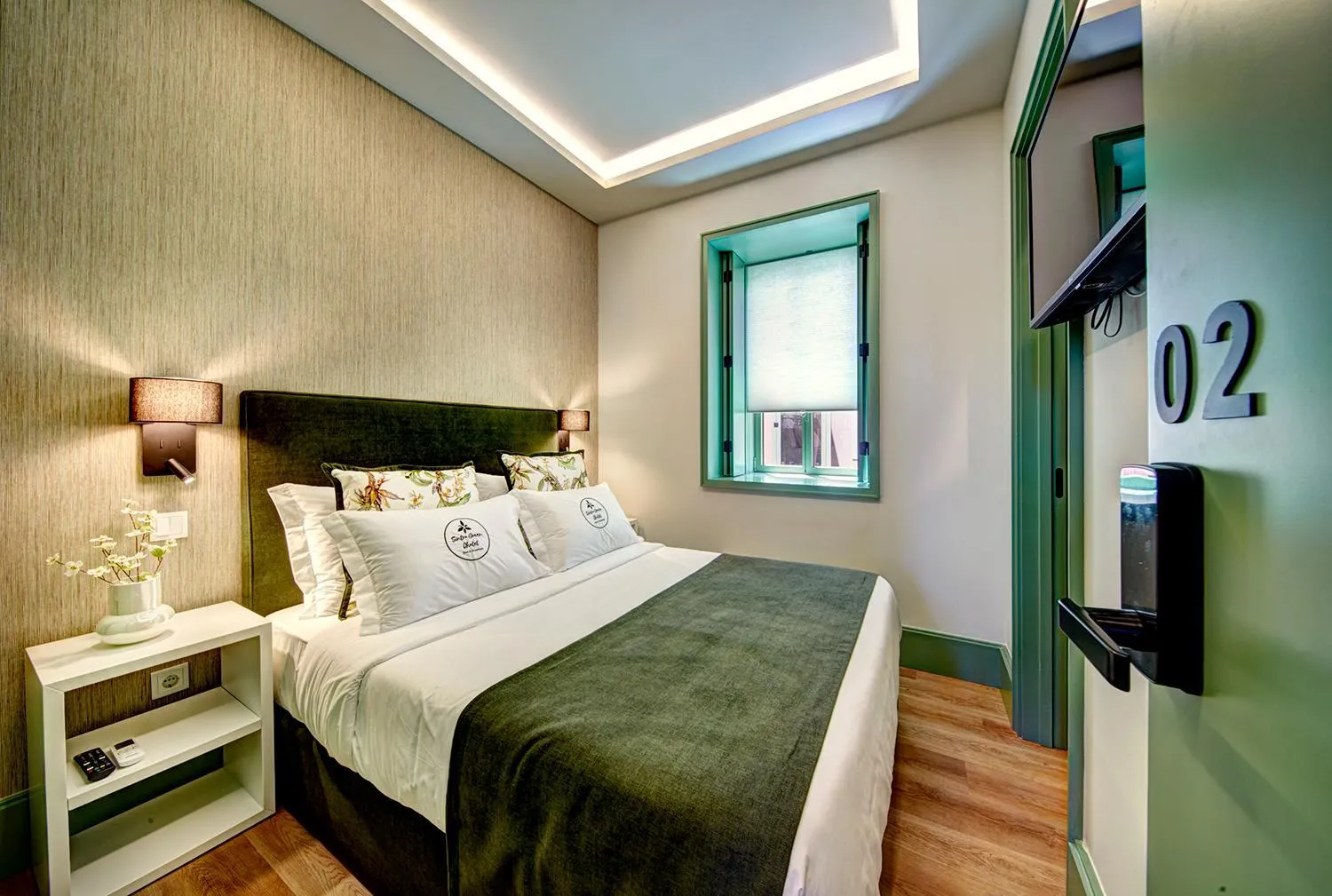 TV and multimedia, Bed in Sintra Green Chalet Bed & Breakfast