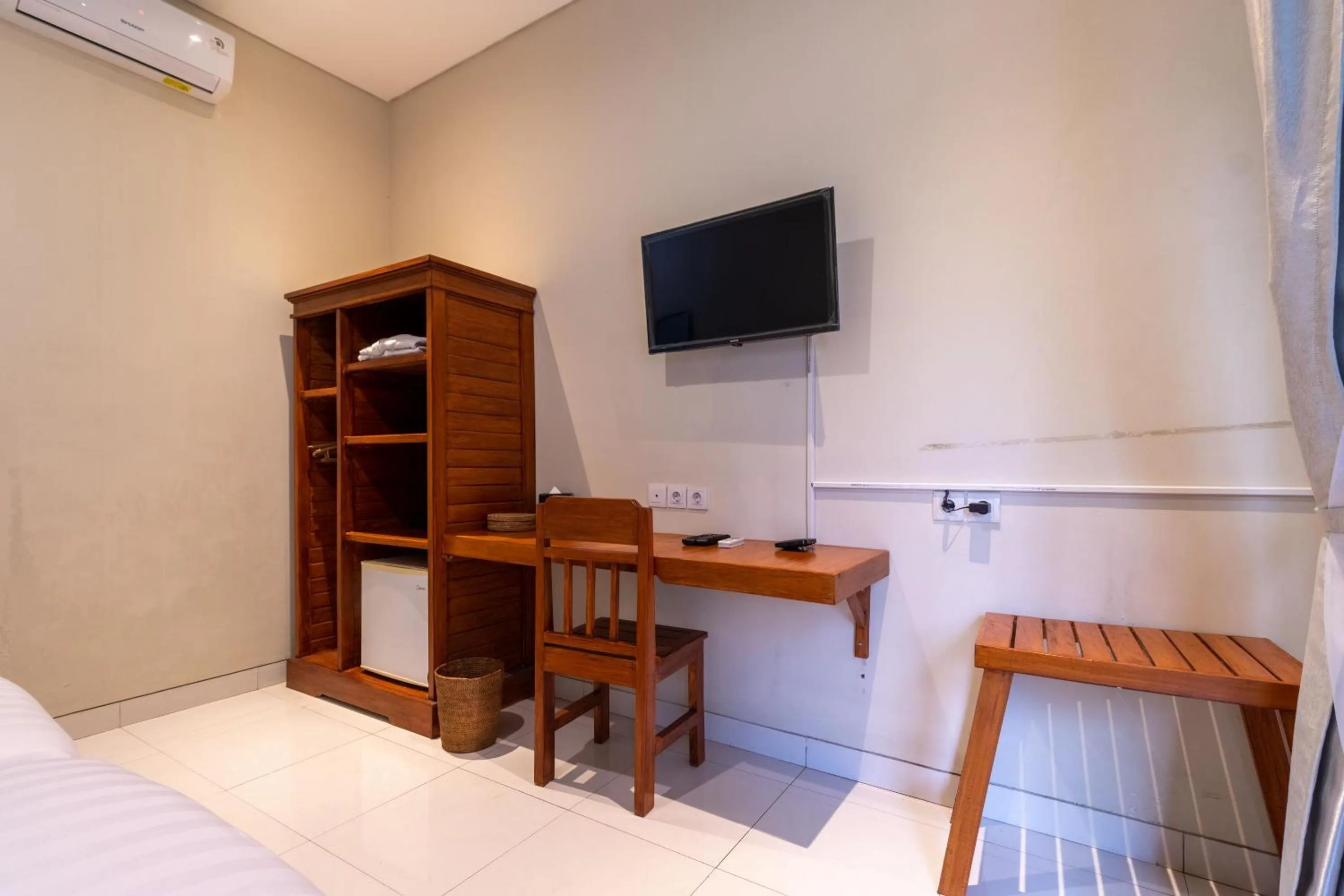 Bed in Josh Guest House