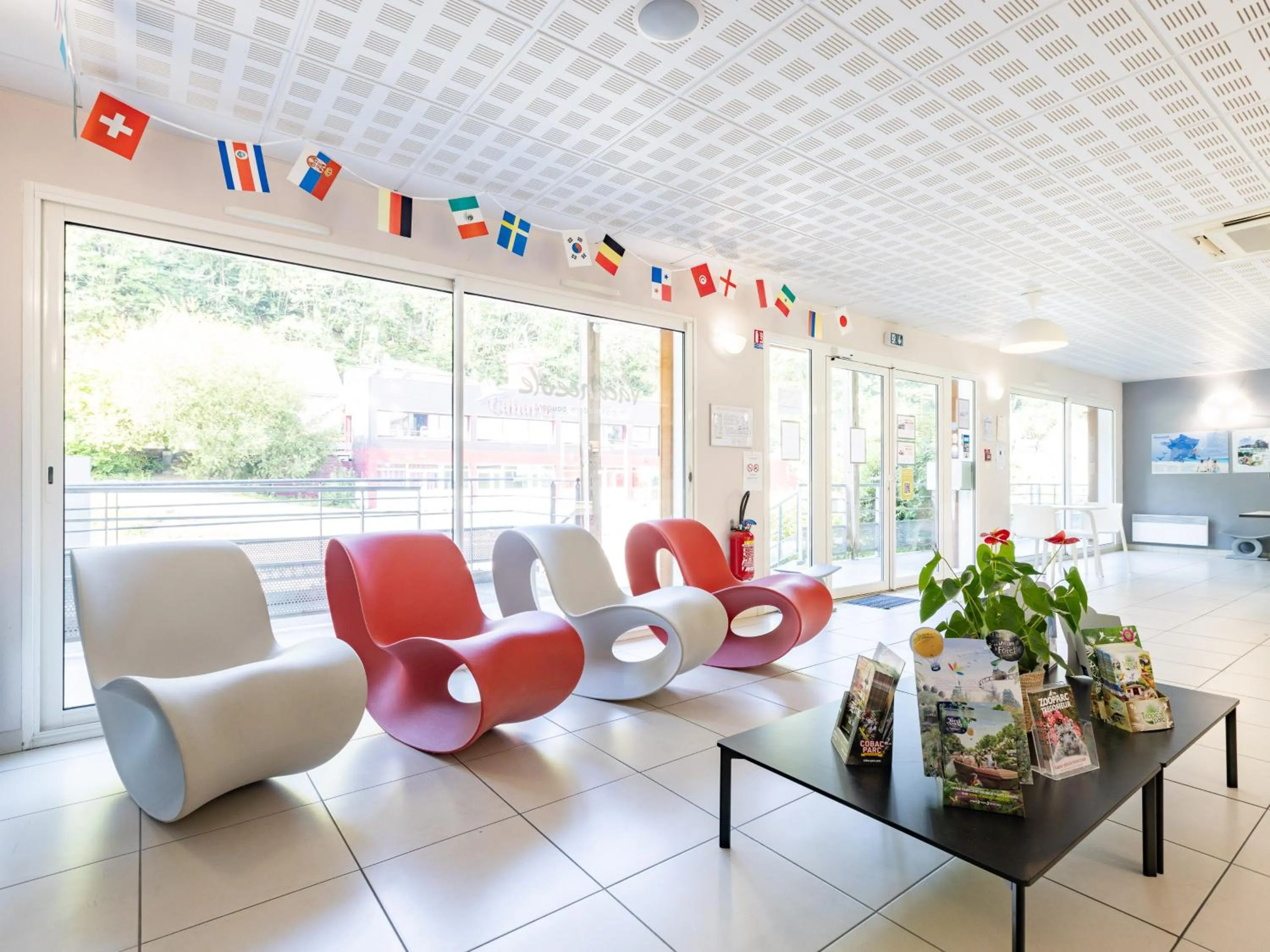 Lobby or reception in Vacancéole - Les Chambres de la Baie