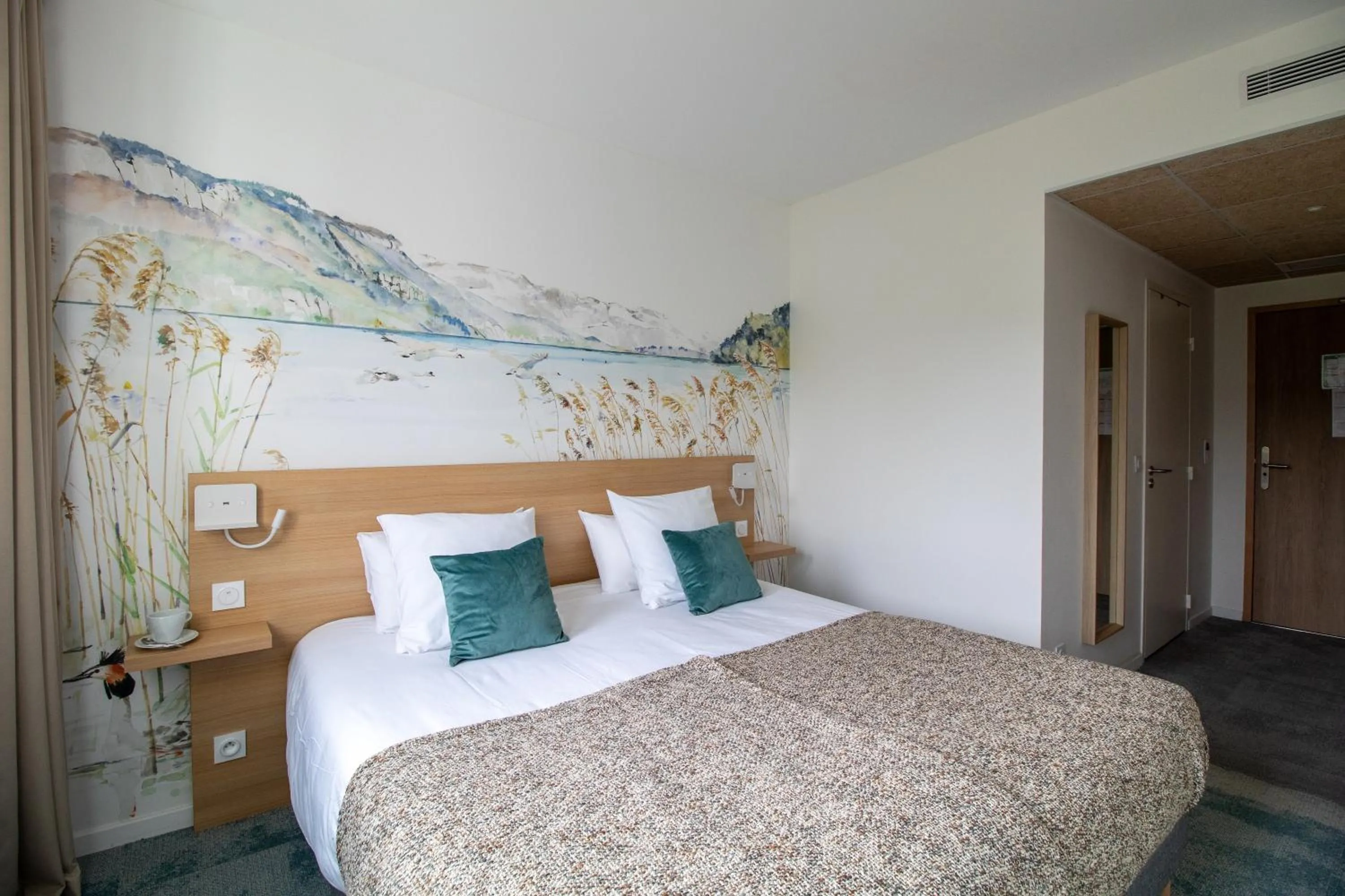 Bed in SHANA Hôtel & Résidence