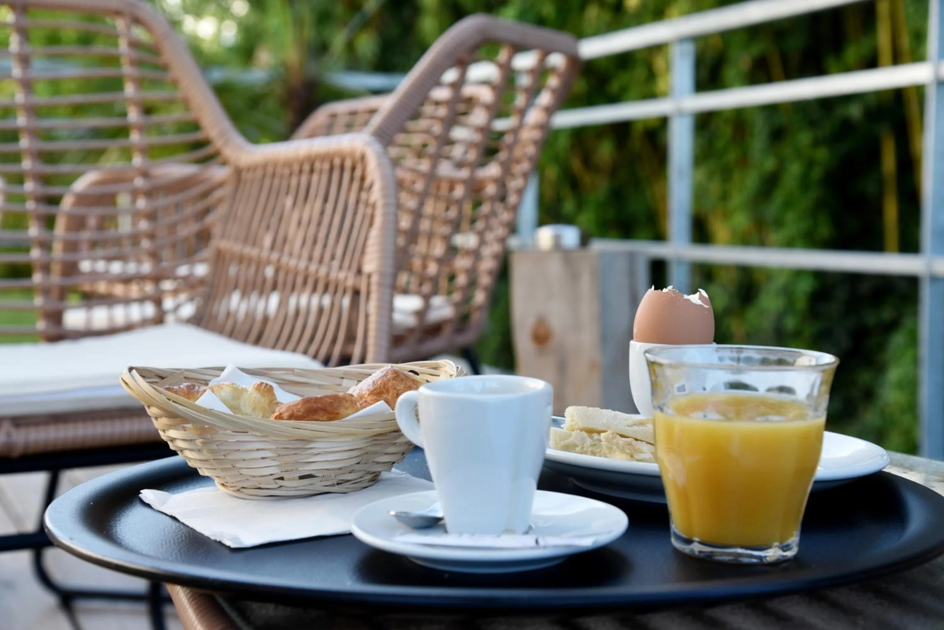 Restaurant/places to eat in SHANA Hôtel & Résidence