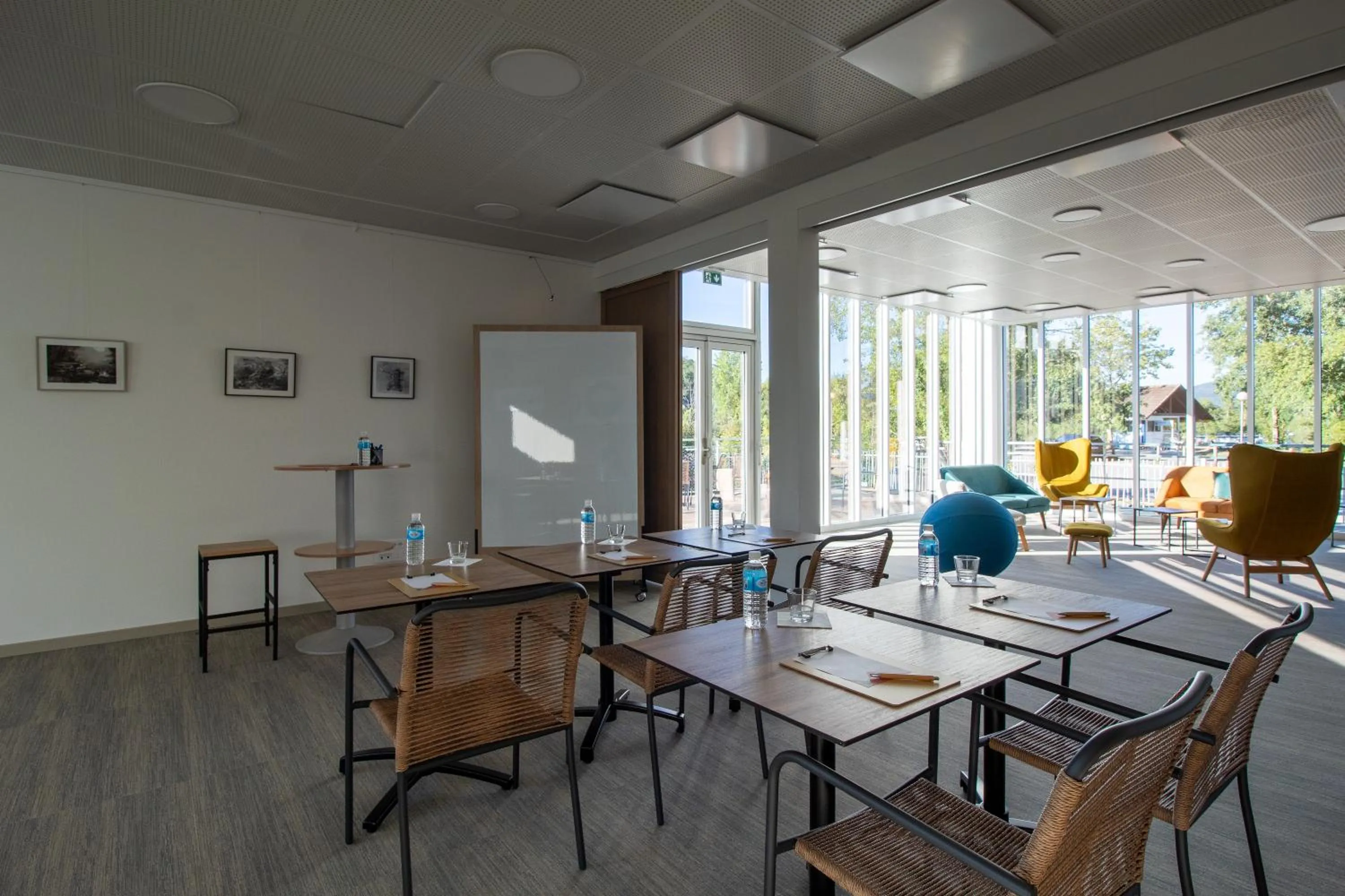 Living room in SHANA Hôtel & Résidence