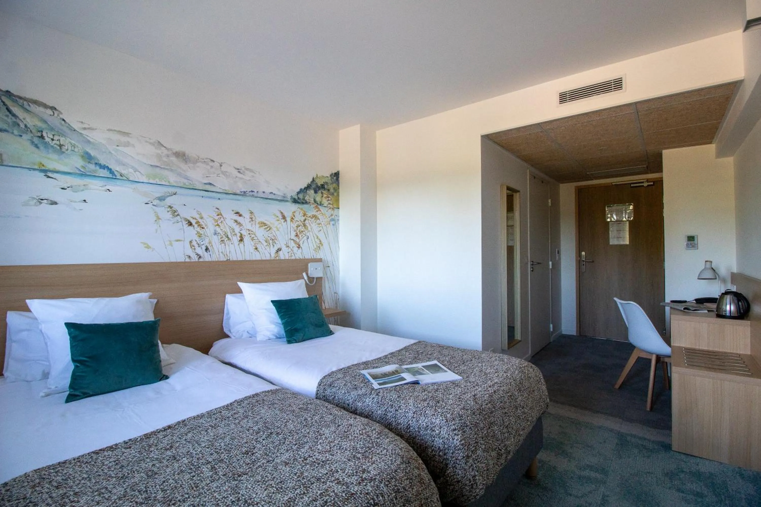 Bed in SHANA Hôtel & Résidence