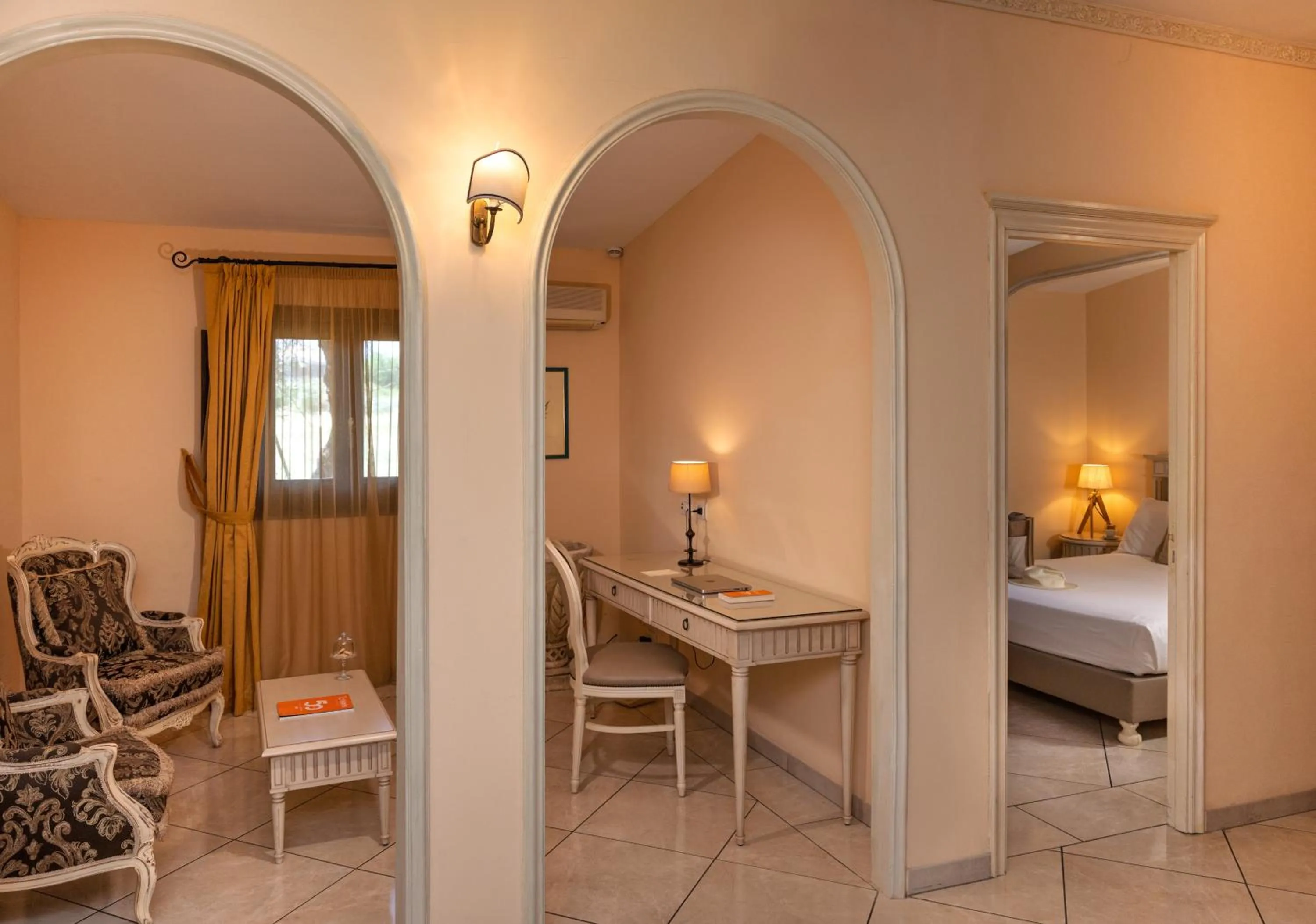 Living room, Bed in Castello di San Marco Charming Hotel & SPA