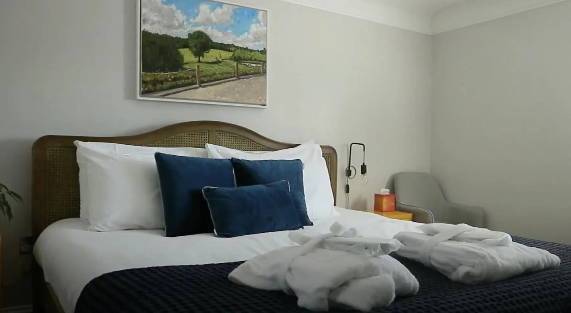 Bed in The Jolly Sportsman