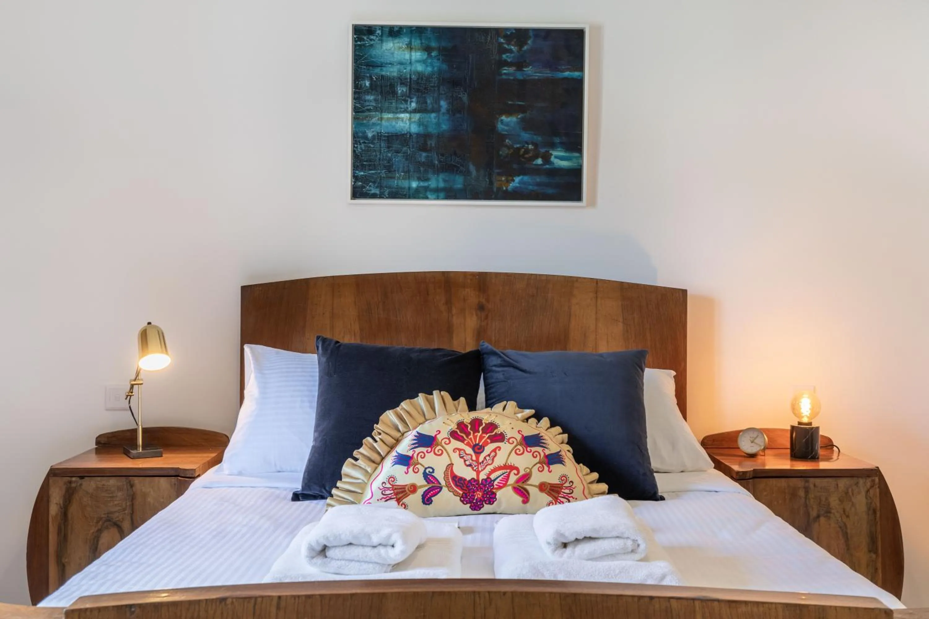 Bed in Mosta Dome B&B