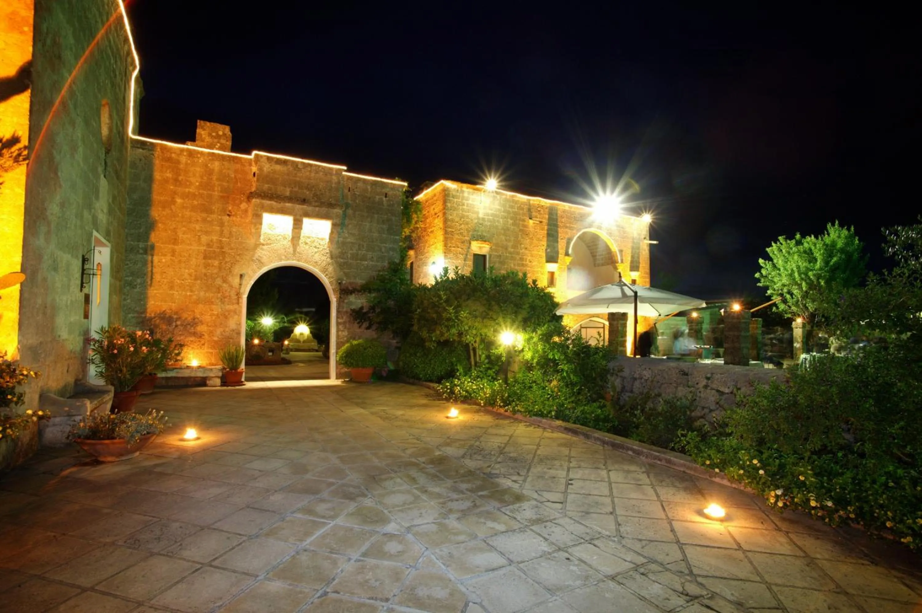 Facade/entrance in RELAIS MASSERIA CASINA DEI CARI