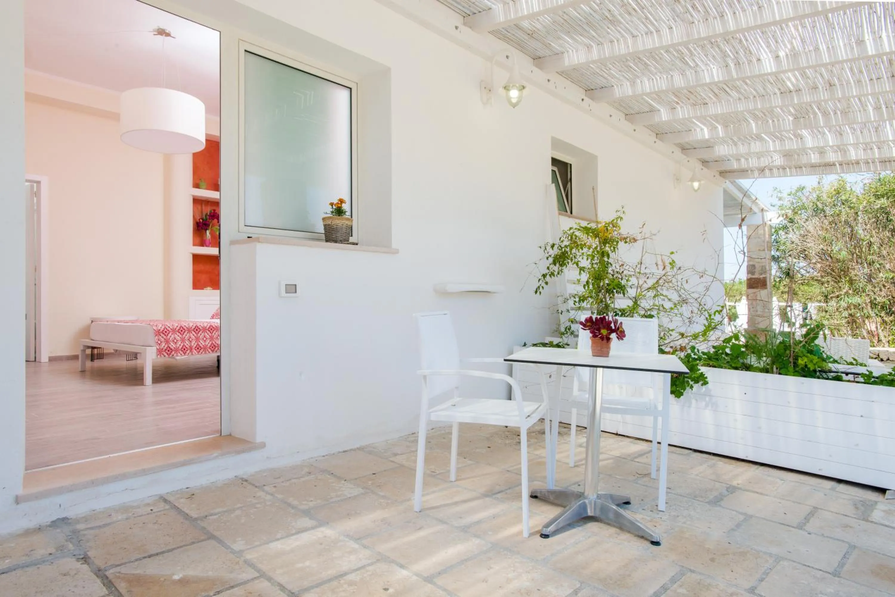 Patio in RELAIS MASSERIA CASINA DEI CARI