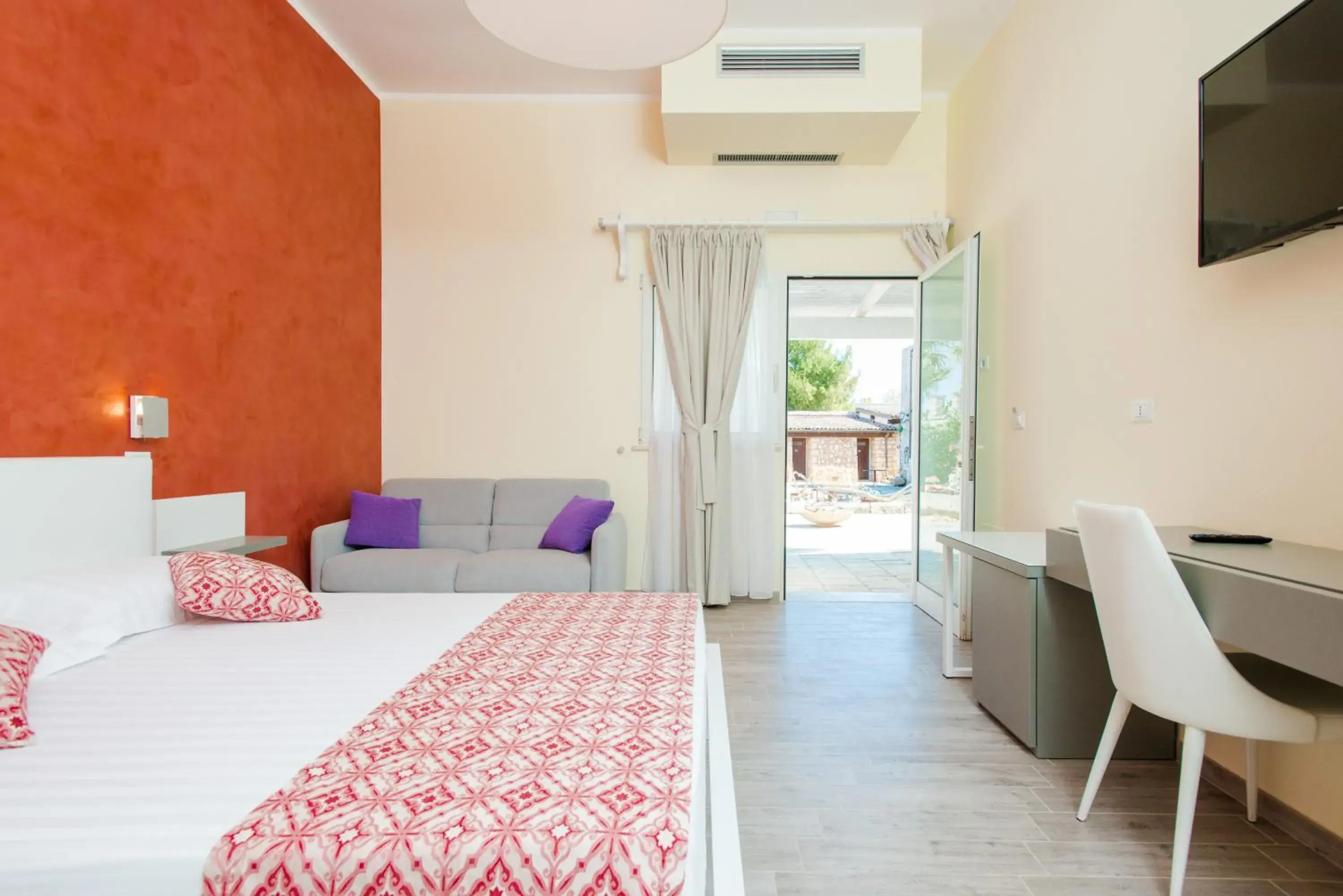 Superior Double Room in RELAIS MASSERIA CASINA DEI CARI Superior Double Room in RELAIS MASSERIA CASINA DEI CARI