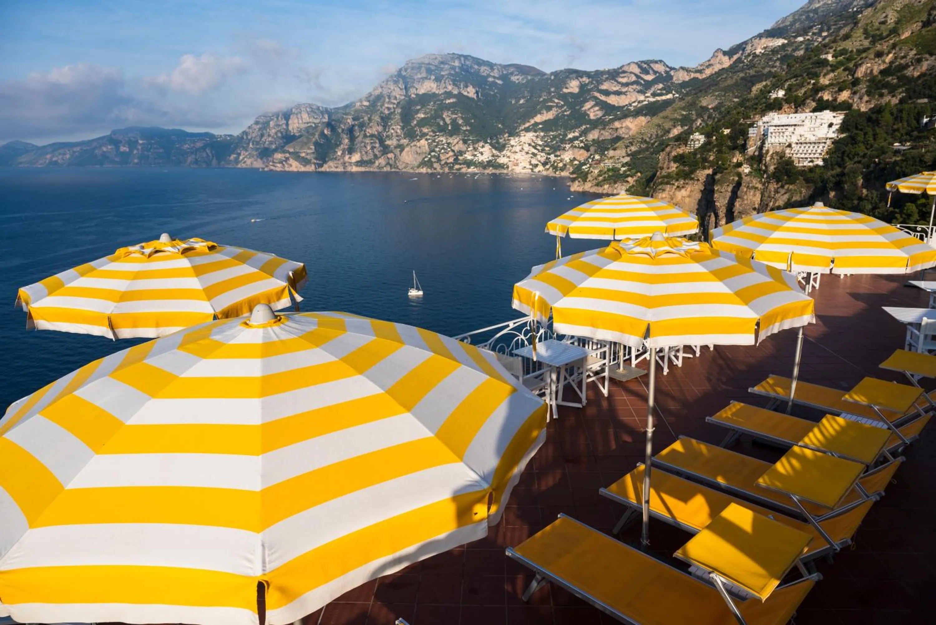 Bird's eye view in Tramonto d'Oro