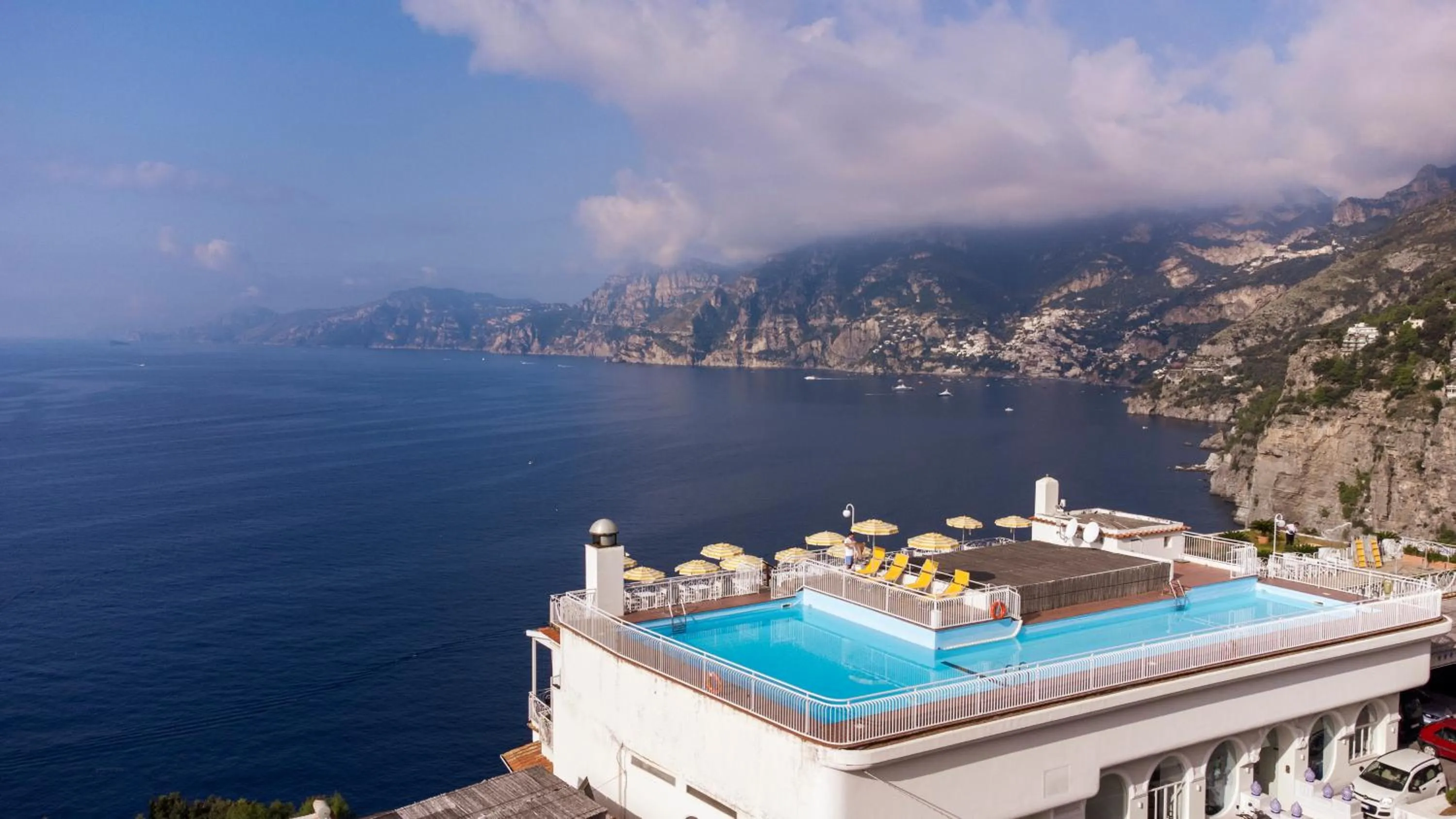 Bird's eye view in Tramonto d'Oro