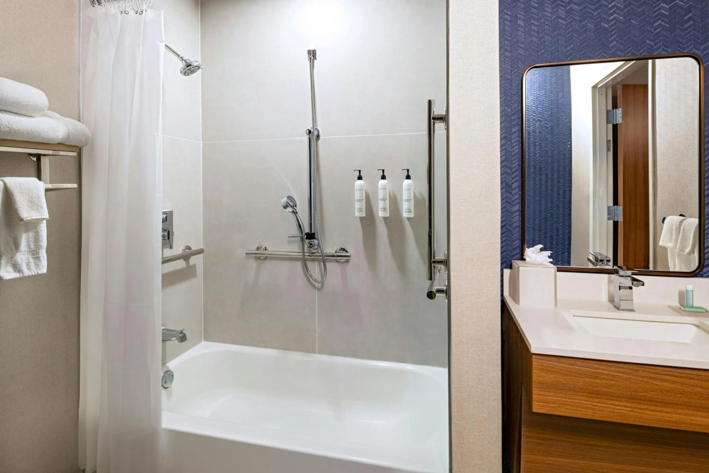 Bathroom in Fairfield by Marriott Inn & Suites Phoenix West Chandler