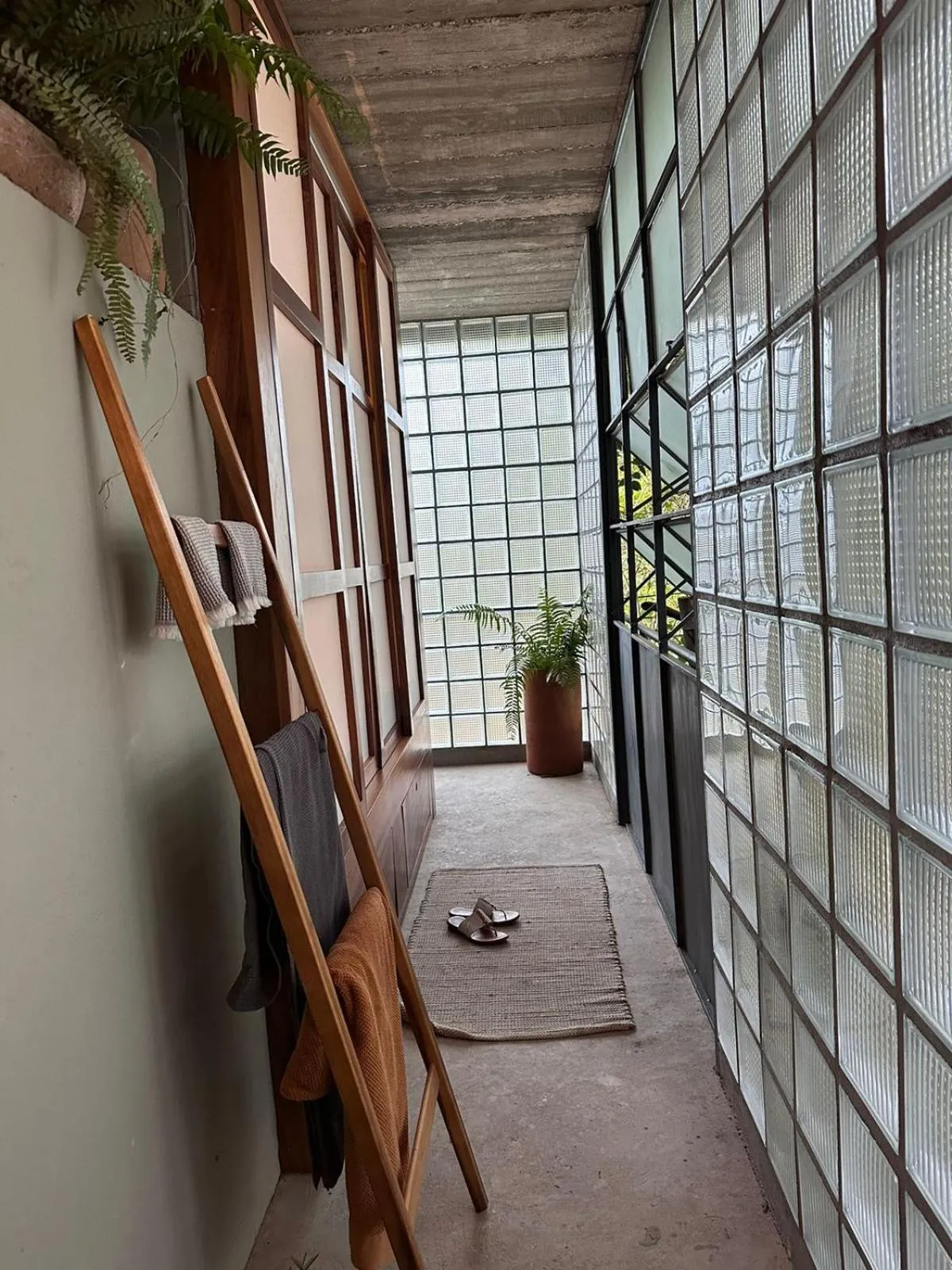 People in AORA San Pancho