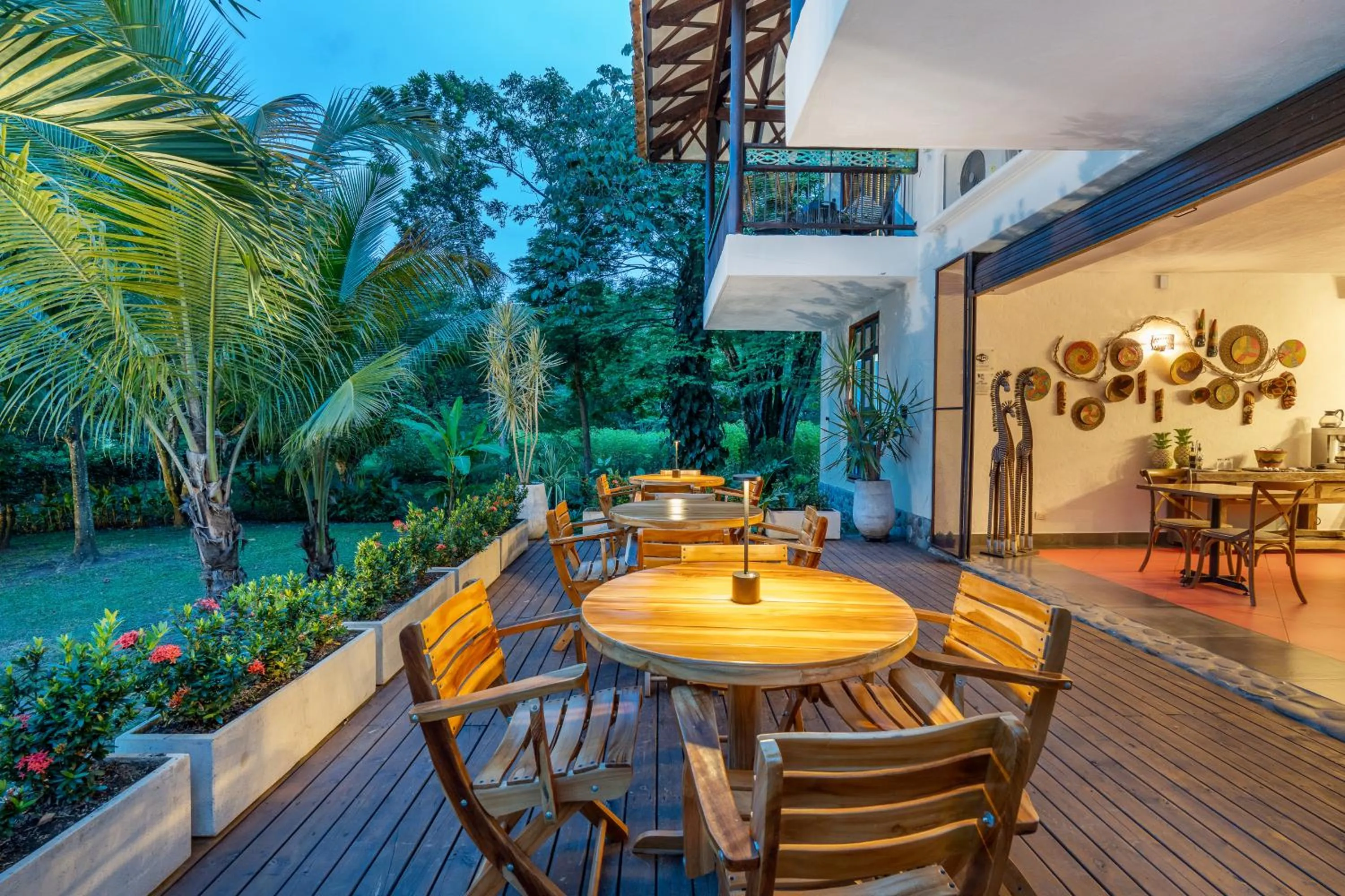 Balcony/Terrace in Casa Jacaranda Hotel Boutique -Cauca Viejo- Mayores de 14 años