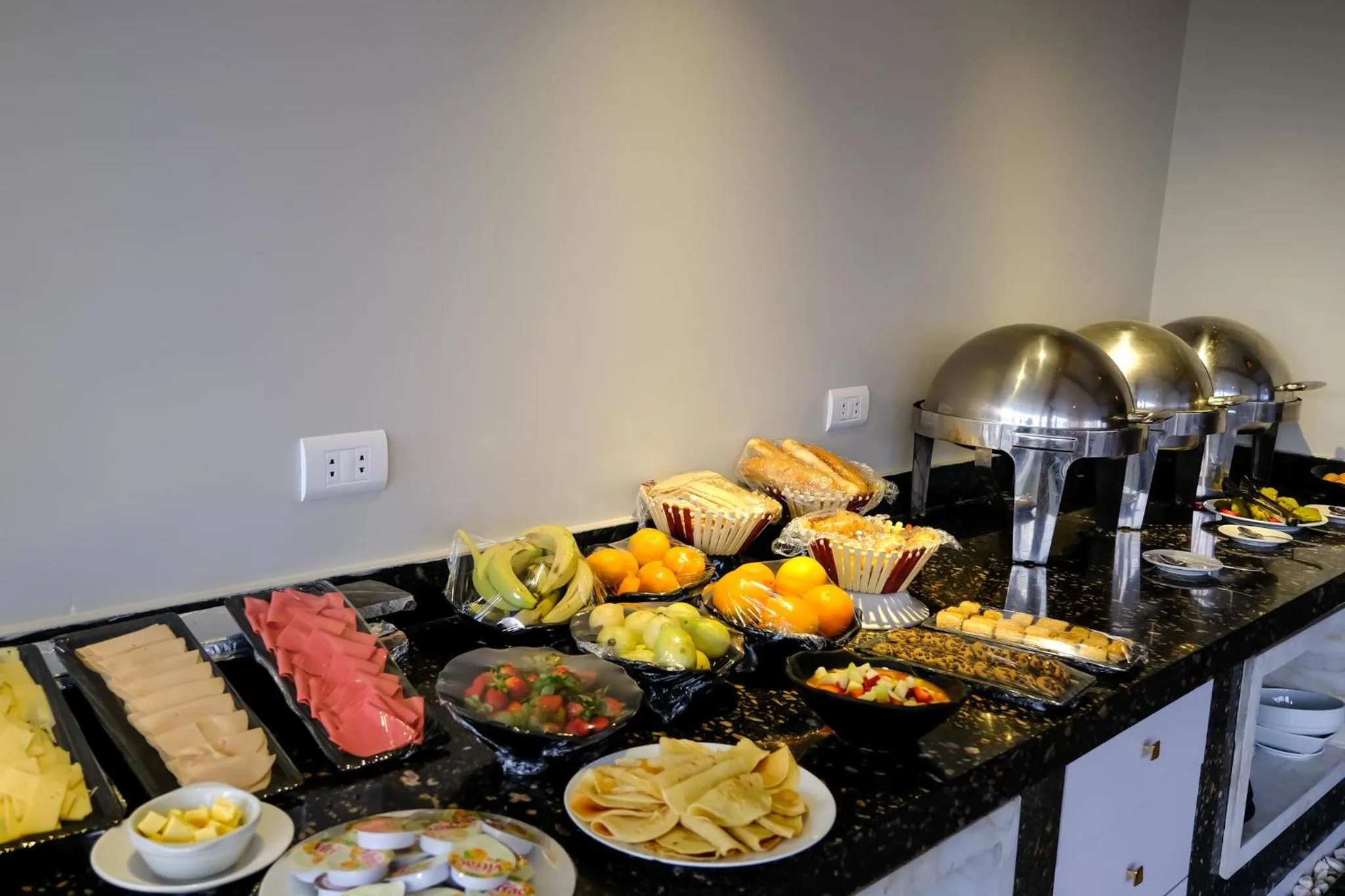 Restaurant/places to eat in Pyramids Height Hotel & Pyramids Master Scene Rooftop