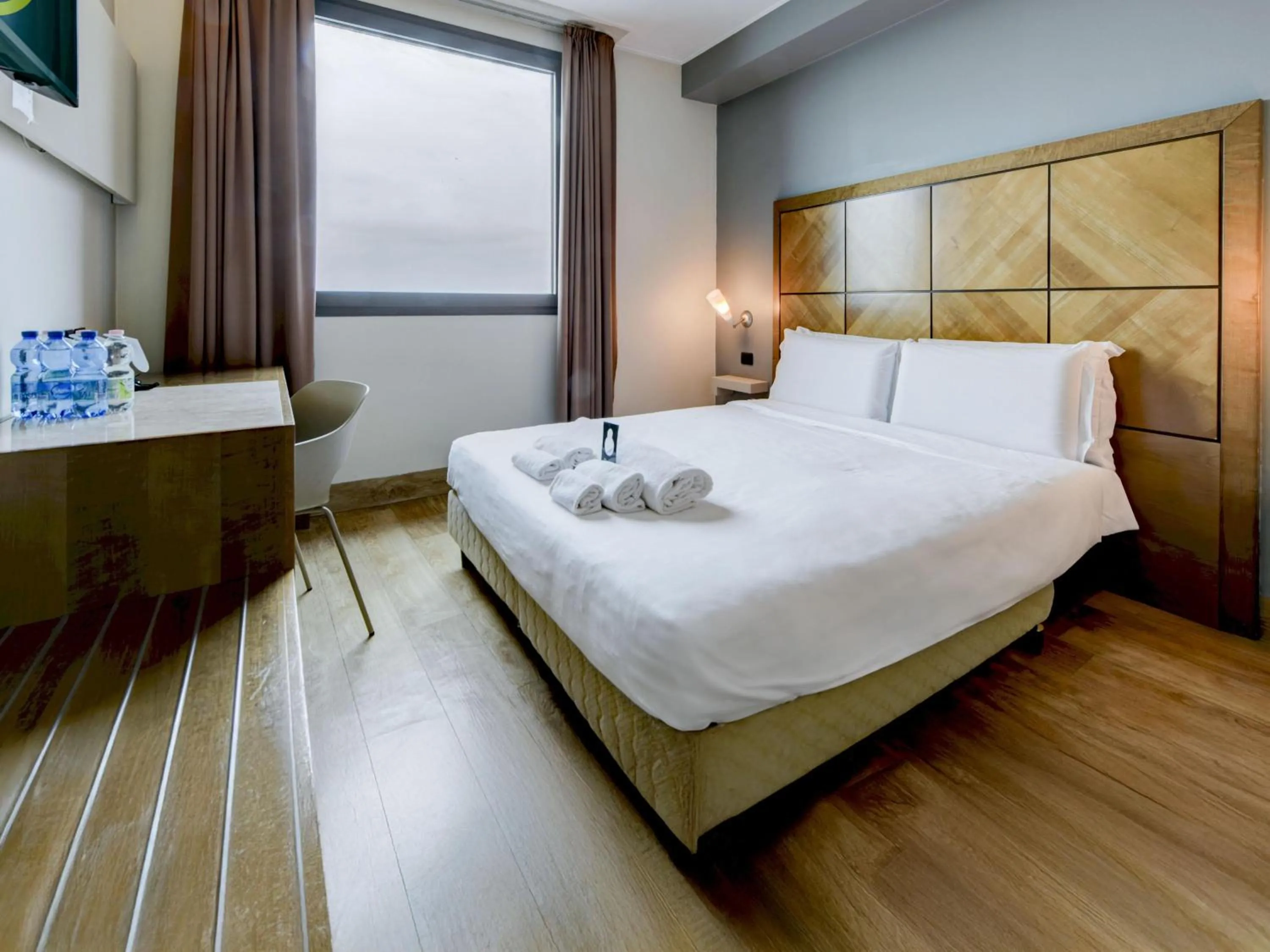 Photo of the whole room, Bed in B&B HOTEL Padova