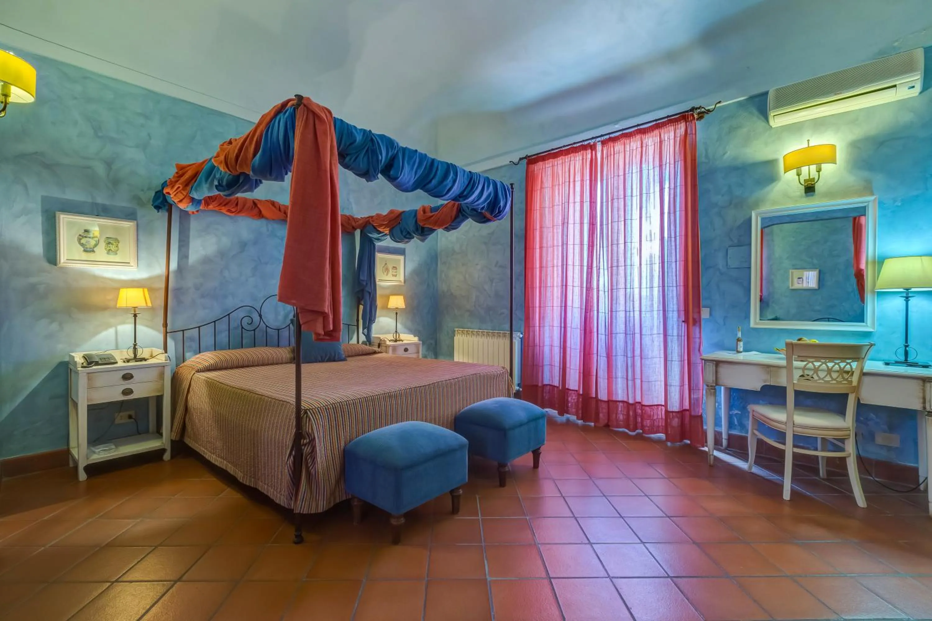 Photo of the whole room, Bed in La Casa delle Monache Country Resort