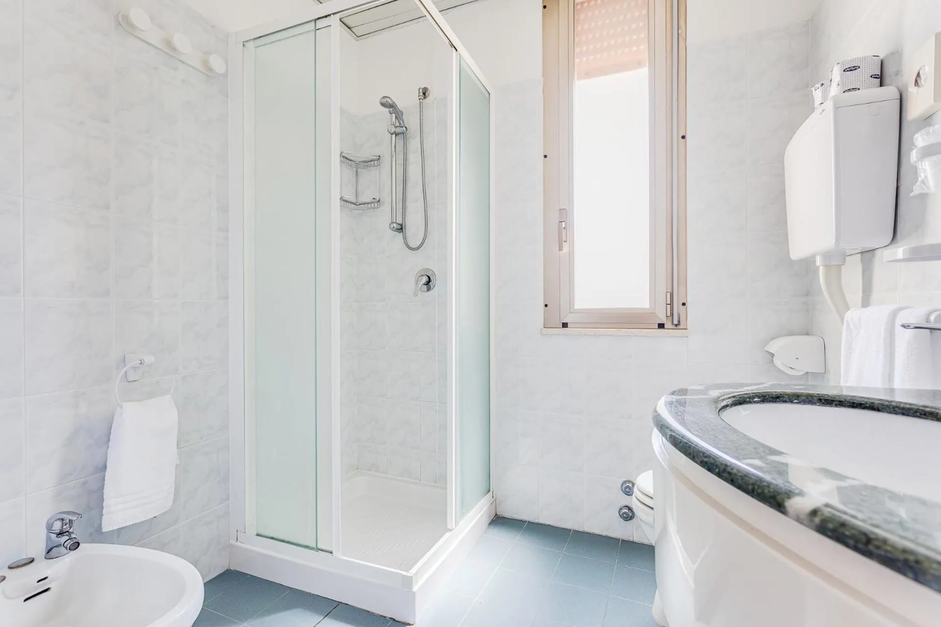 Bathroom in Hotel Schiller