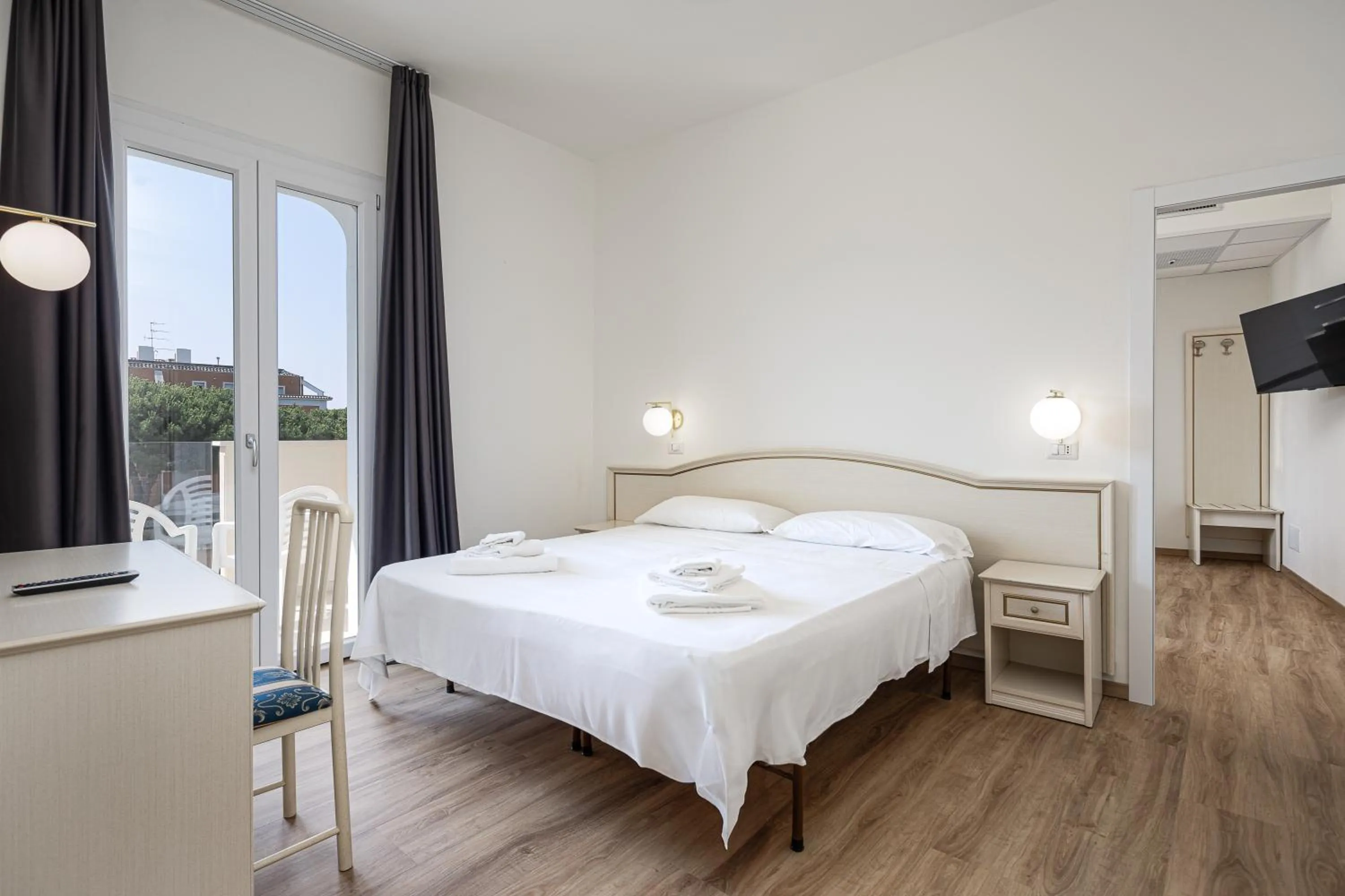 Bed in Hotel Schiller