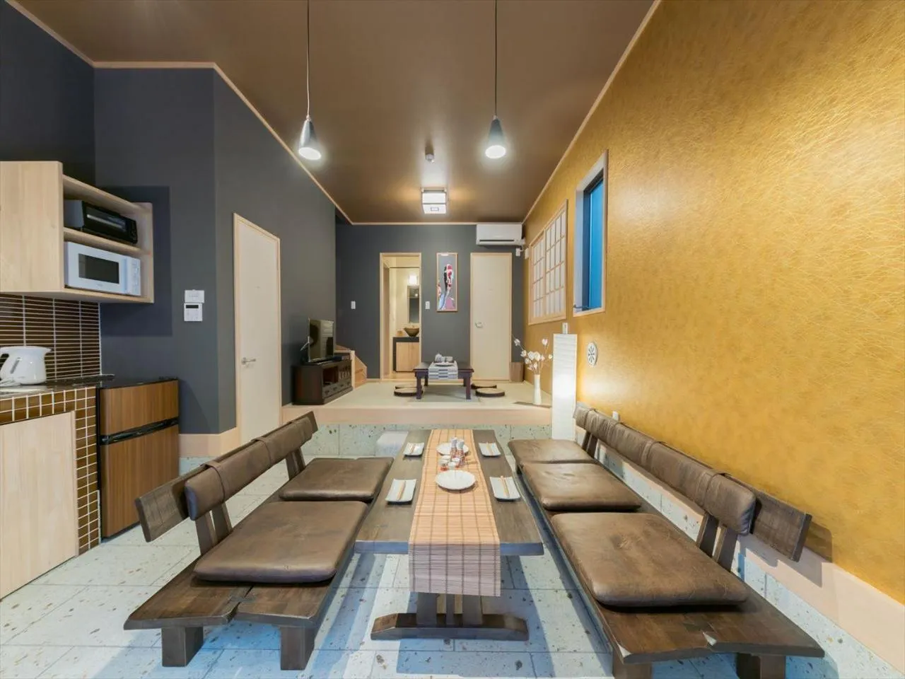 Living room in YADOYA Negishi