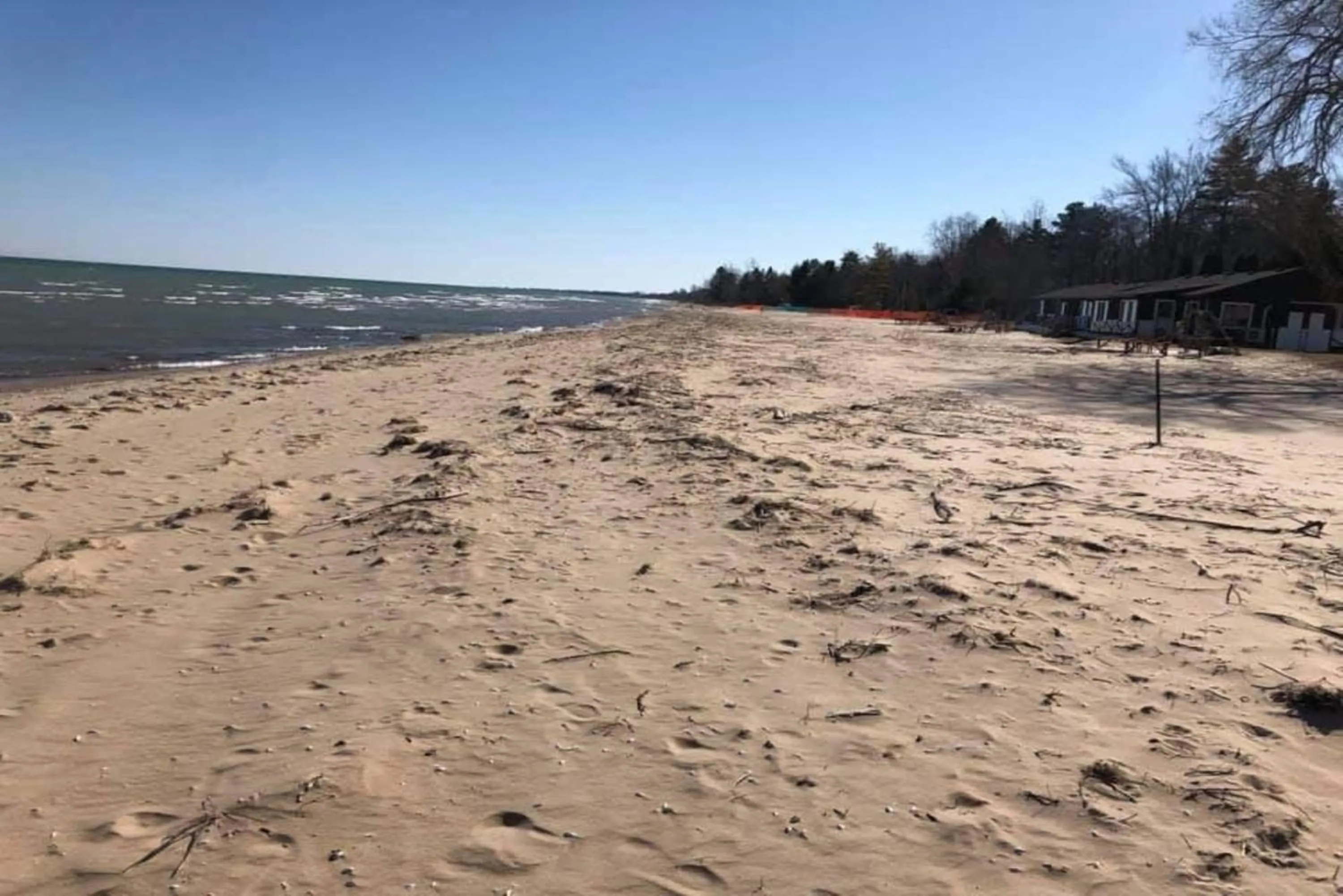 Beach in Sunrise Beach Oscoda @ Surfside