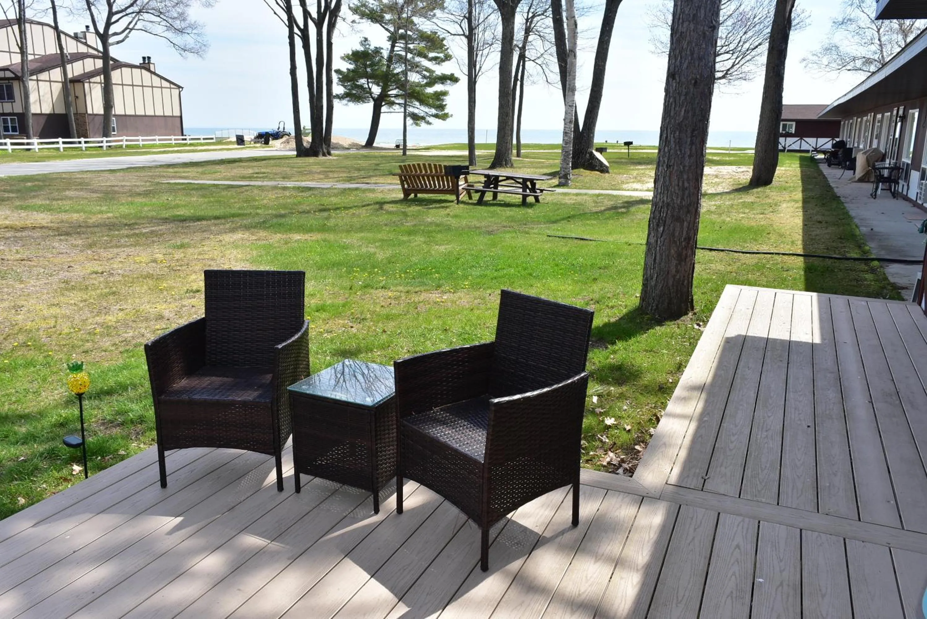 Lake view in Sunrise Beach Oscoda @ Surfside