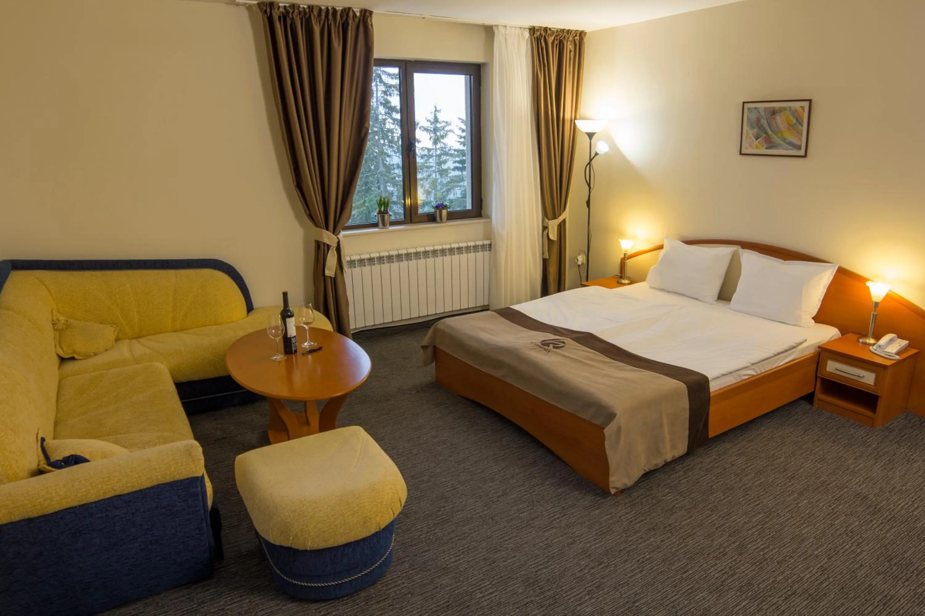 Bed in Kamena Pamporovo