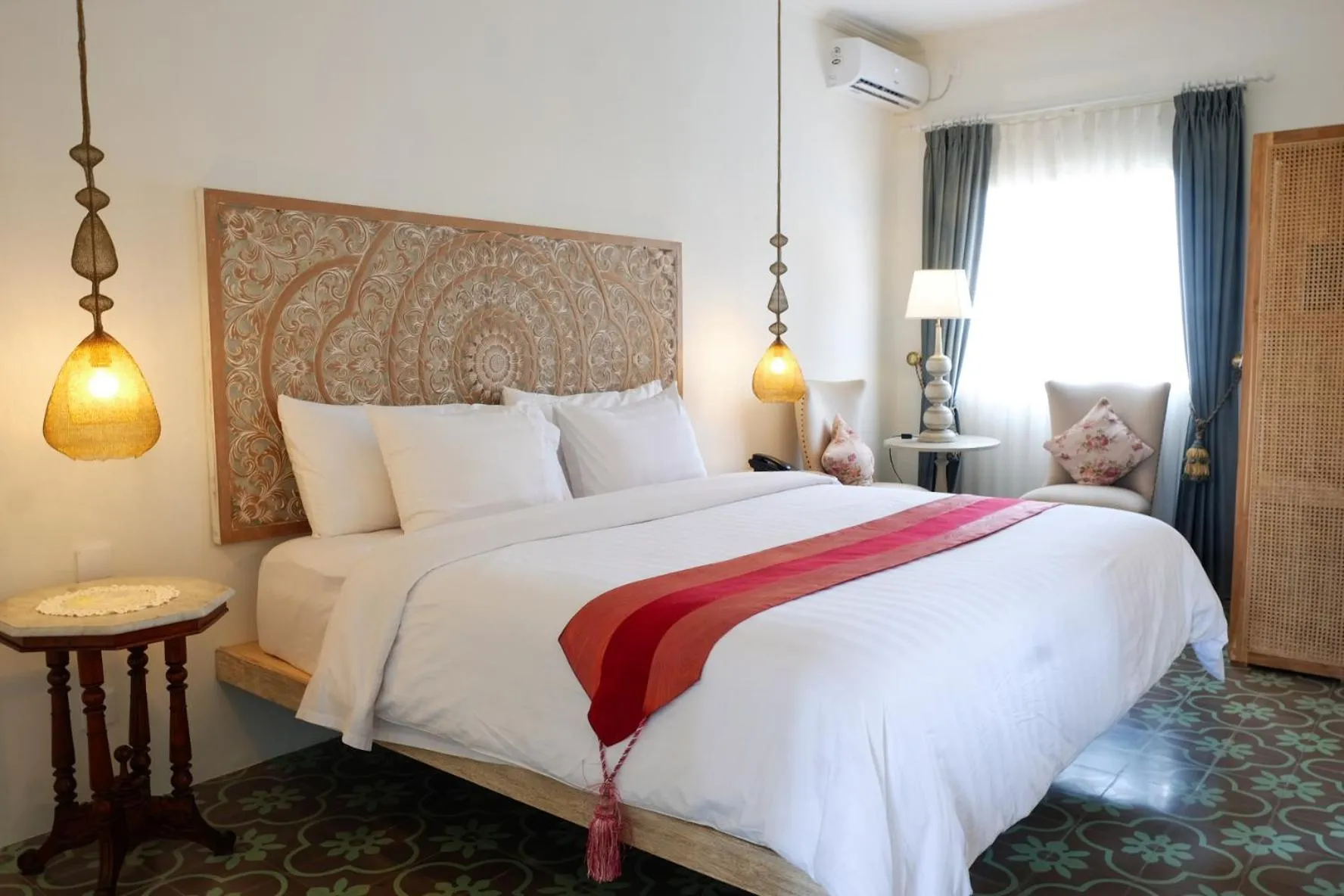 Bedroom, Bed in Su's Cottages Legian