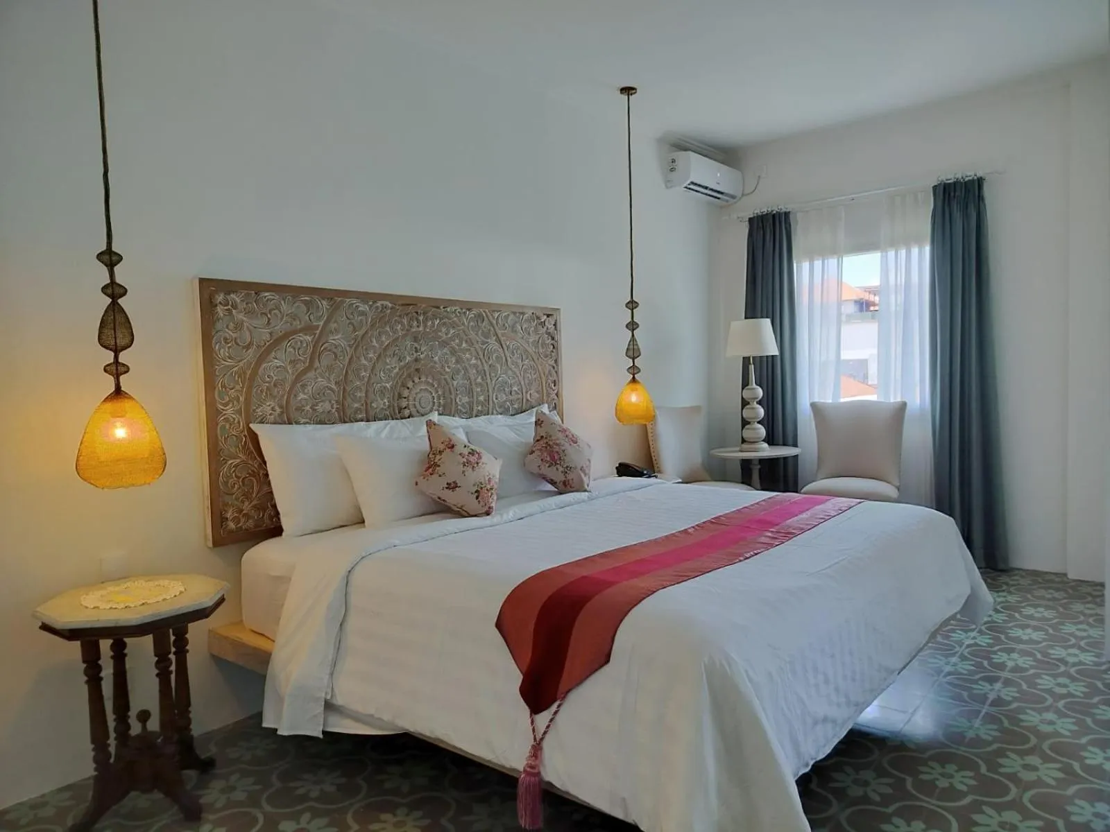 Bedroom, Bed in Su's Cottages Legian