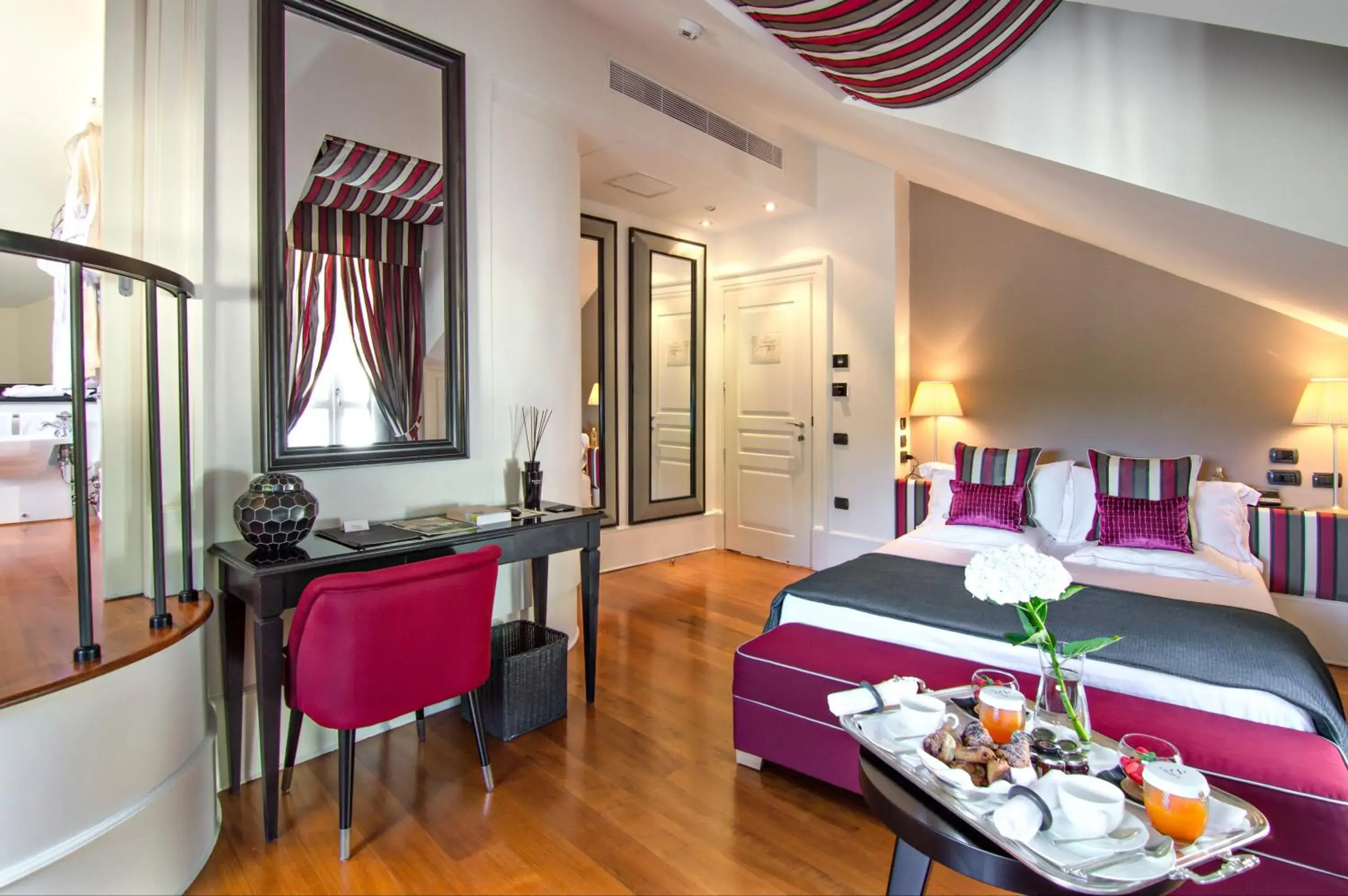 Junior Suite (2 Adults) in Eight Hotel Portofino Junior Suite (2 Adults) in Eight Hotel Portofino