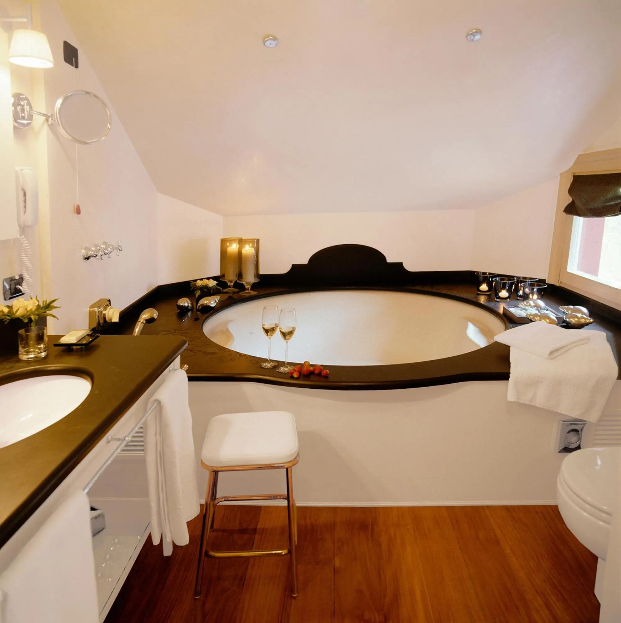 Bath in Eight Hotel Portofino