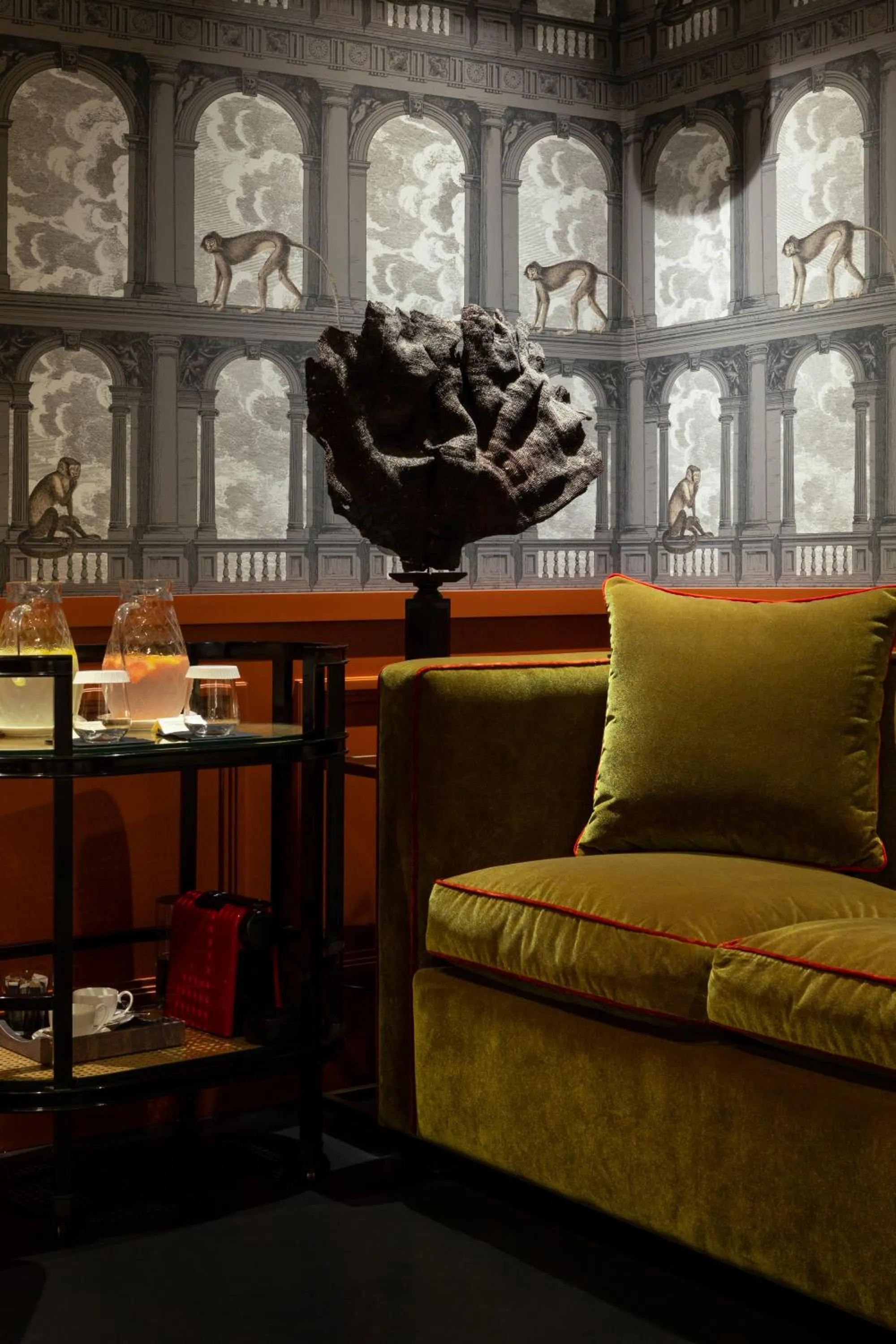 Seating area in Eight Hotel Portofino