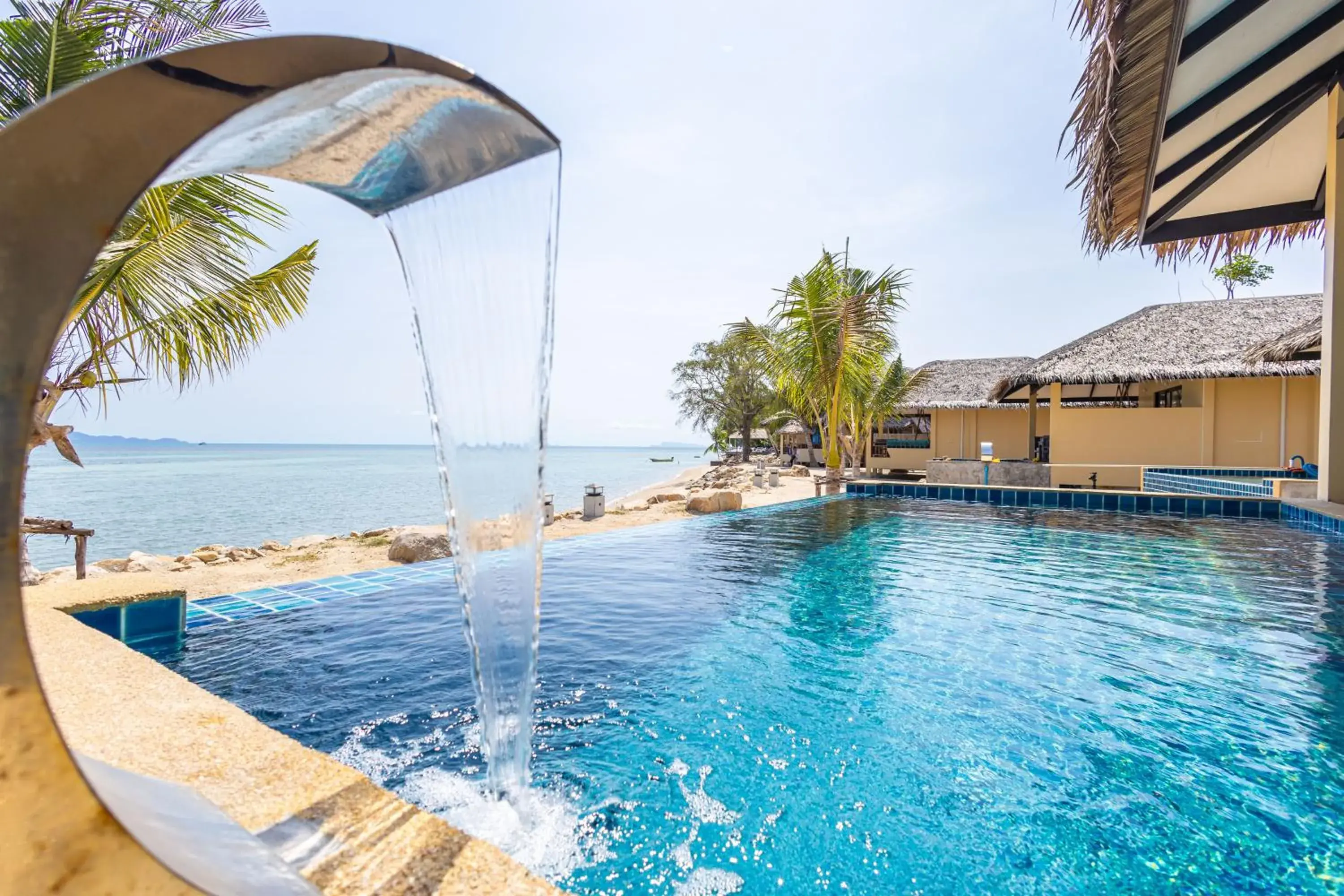 Villa with Private Pool in Absolute Beachfront Villas Villa with Private Pool in Absolute Beachfront Villas