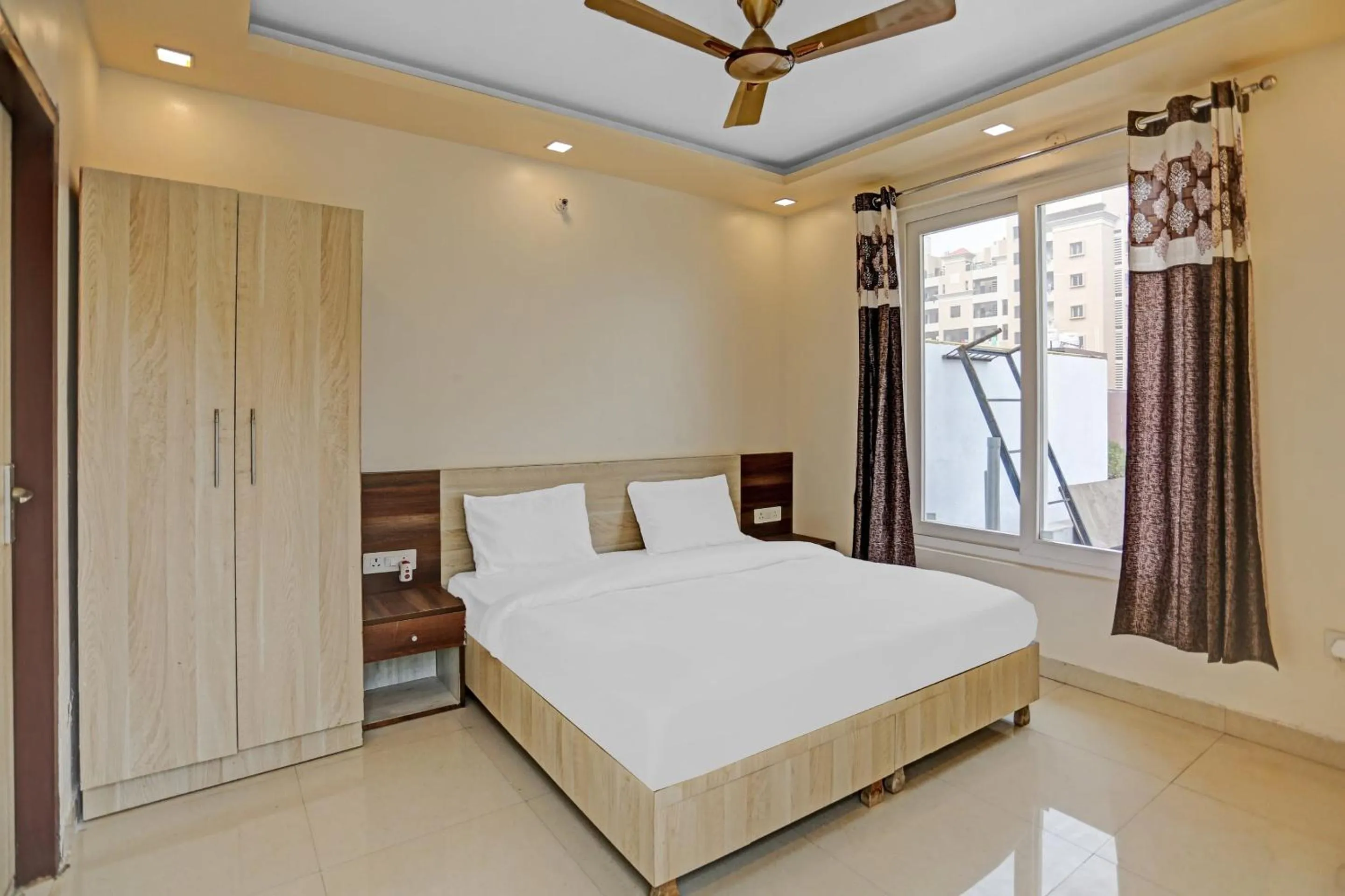 Bedroom, Bed in Hotel O by OYO Expo View Near PVR Ansal Plaza Greater Noida