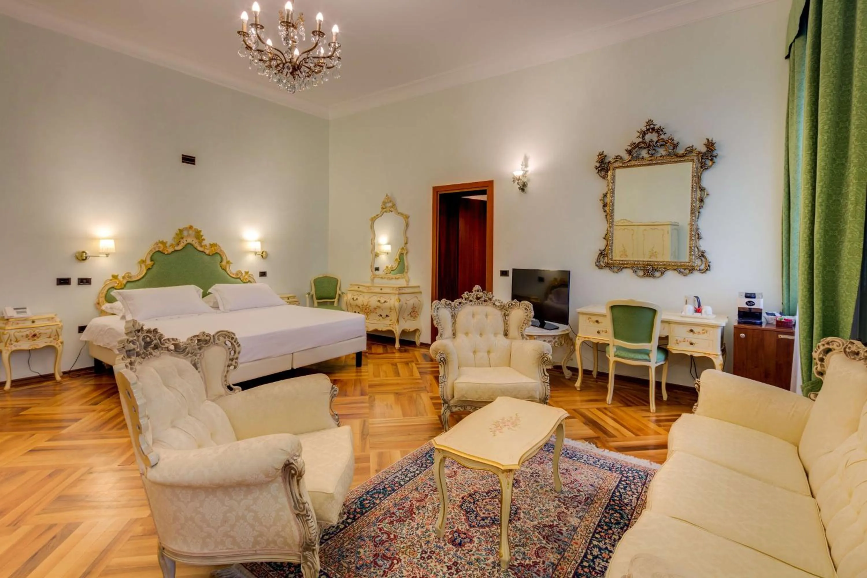 Photo of the whole room, Bed in Best Western Plus Hotel Villa Tacchi