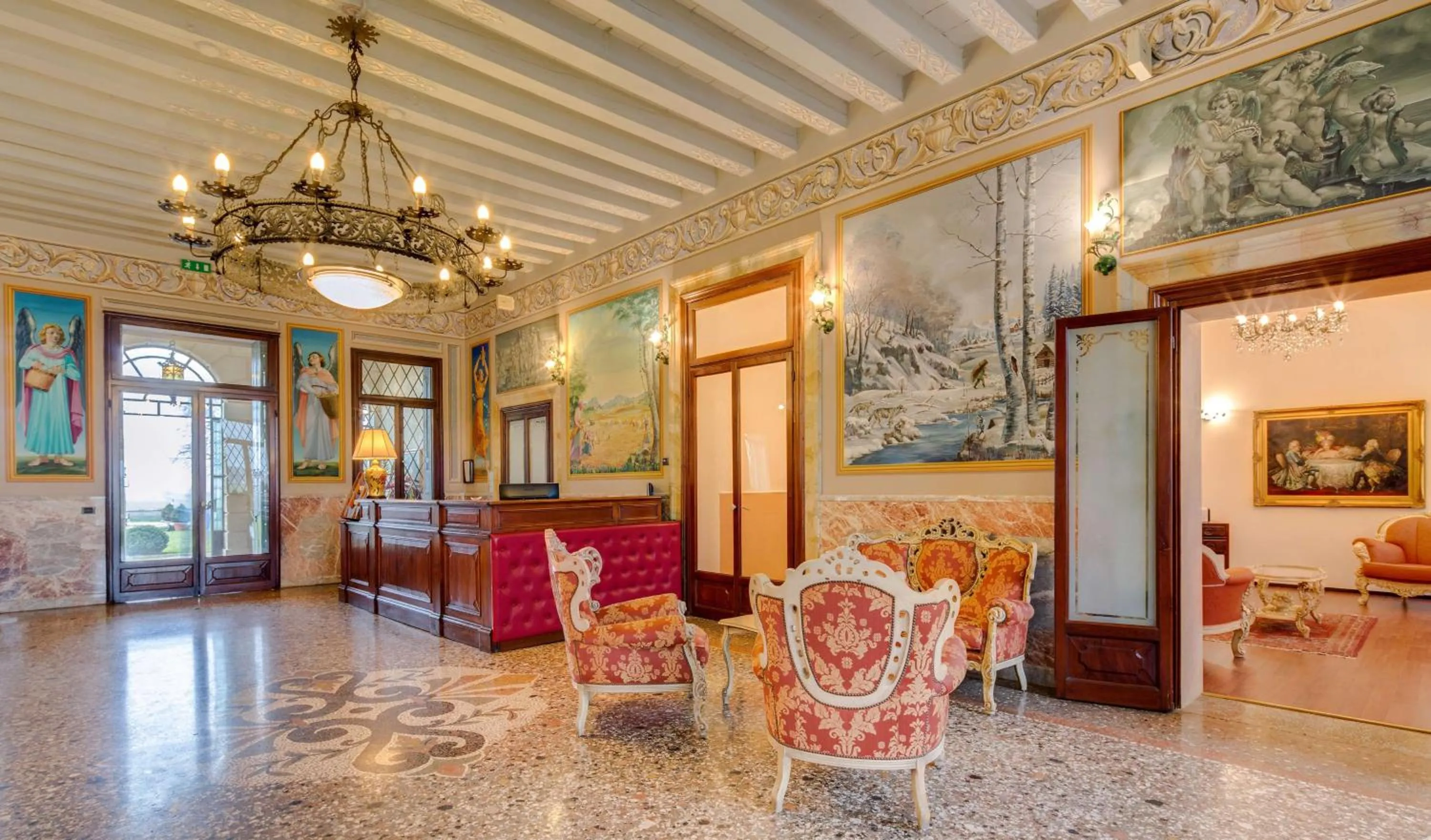 Lobby or reception in Best Western Plus Hotel Villa Tacchi