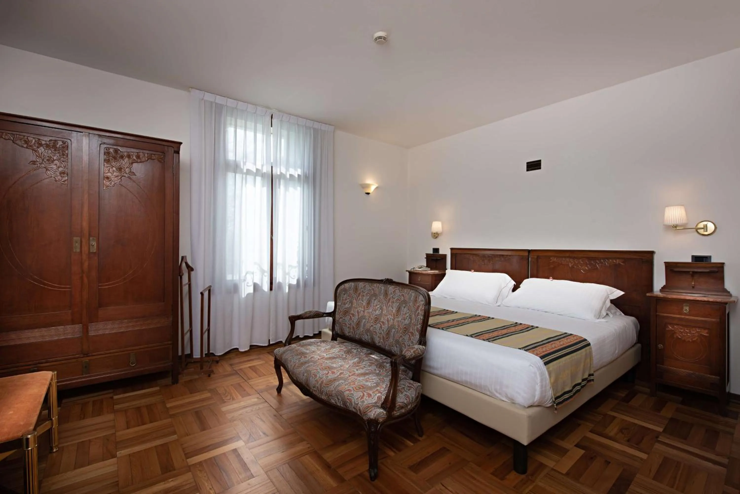 Photo of the whole room, Bed in Best Western Plus Hotel Villa Tacchi
